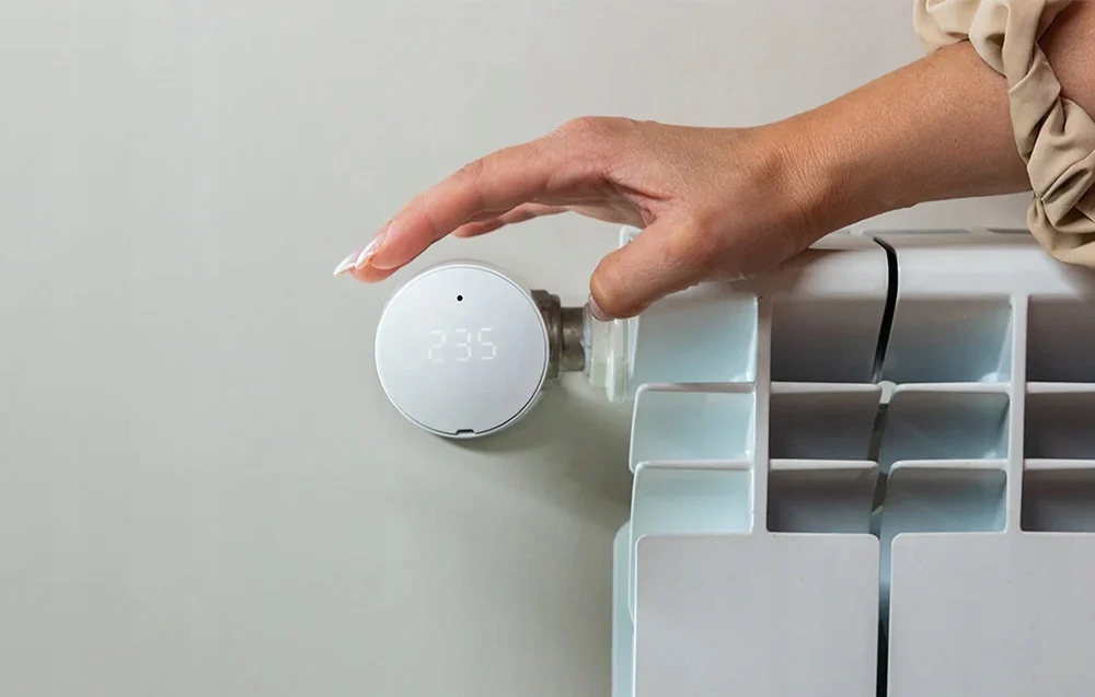 SHELLY BLU TRV Inteligentna Głowica grzejnika 2x opakowanie 2x BLU TRV + 1x BLU Hub do urządzeń BLU — 6