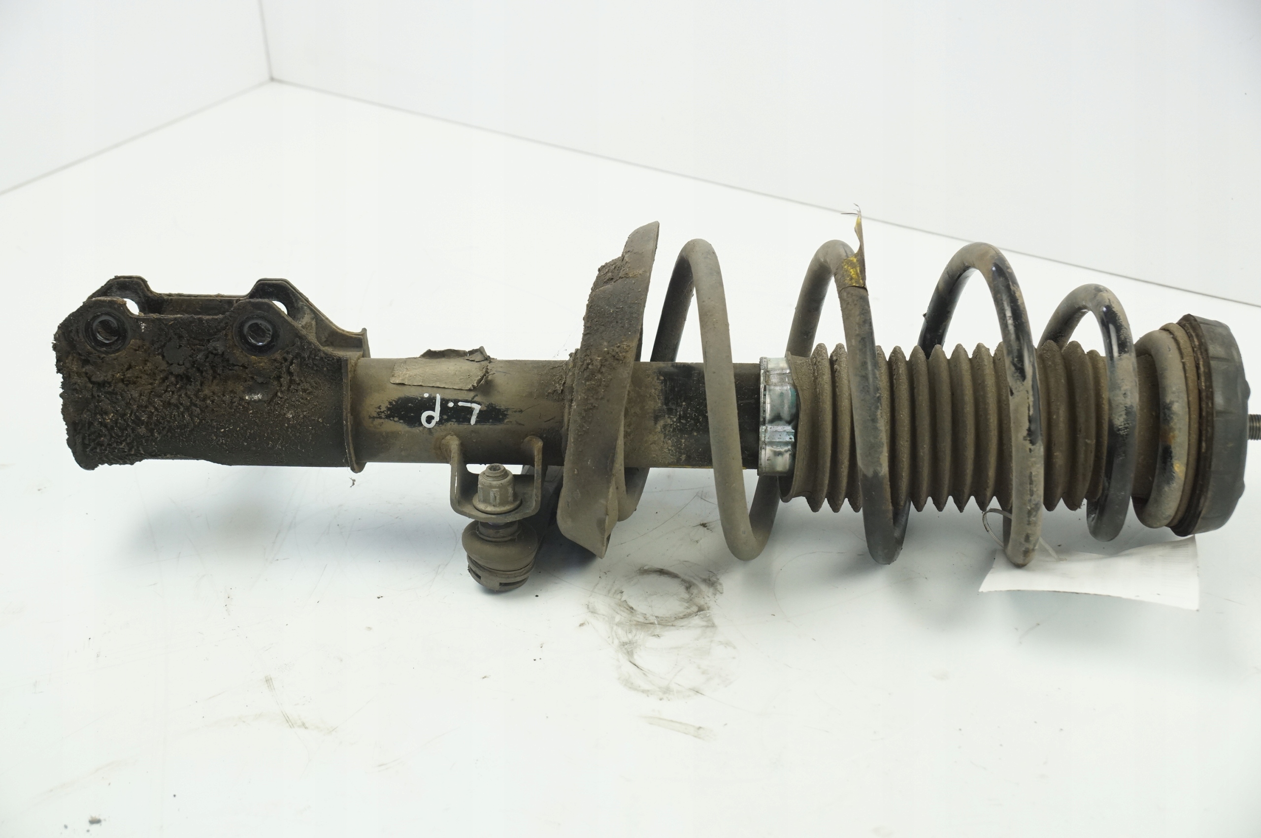 shock absorber left front 13412720 CHEVROLET CRUZE