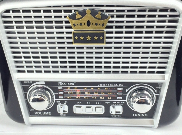 RADIO RETRO SOLARNE AKUMULATOROWE USB GŁOŚNIK Kolor czerwony