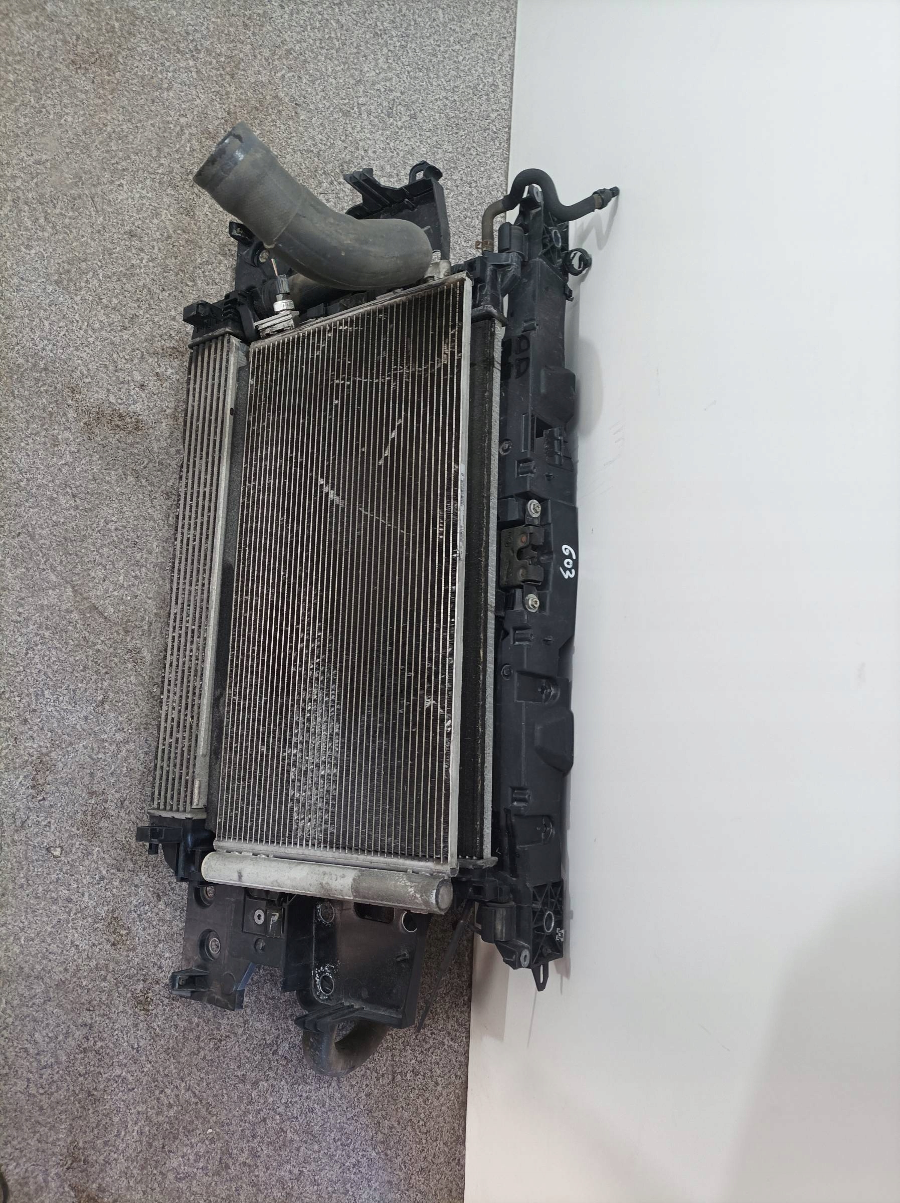 kühler wasserkühler 1.2 TCE lüfter ladeluftkühler Renault Megane III