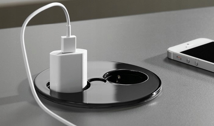 Bachmann Twist 2 Zásuvky na pracovní desku Černé