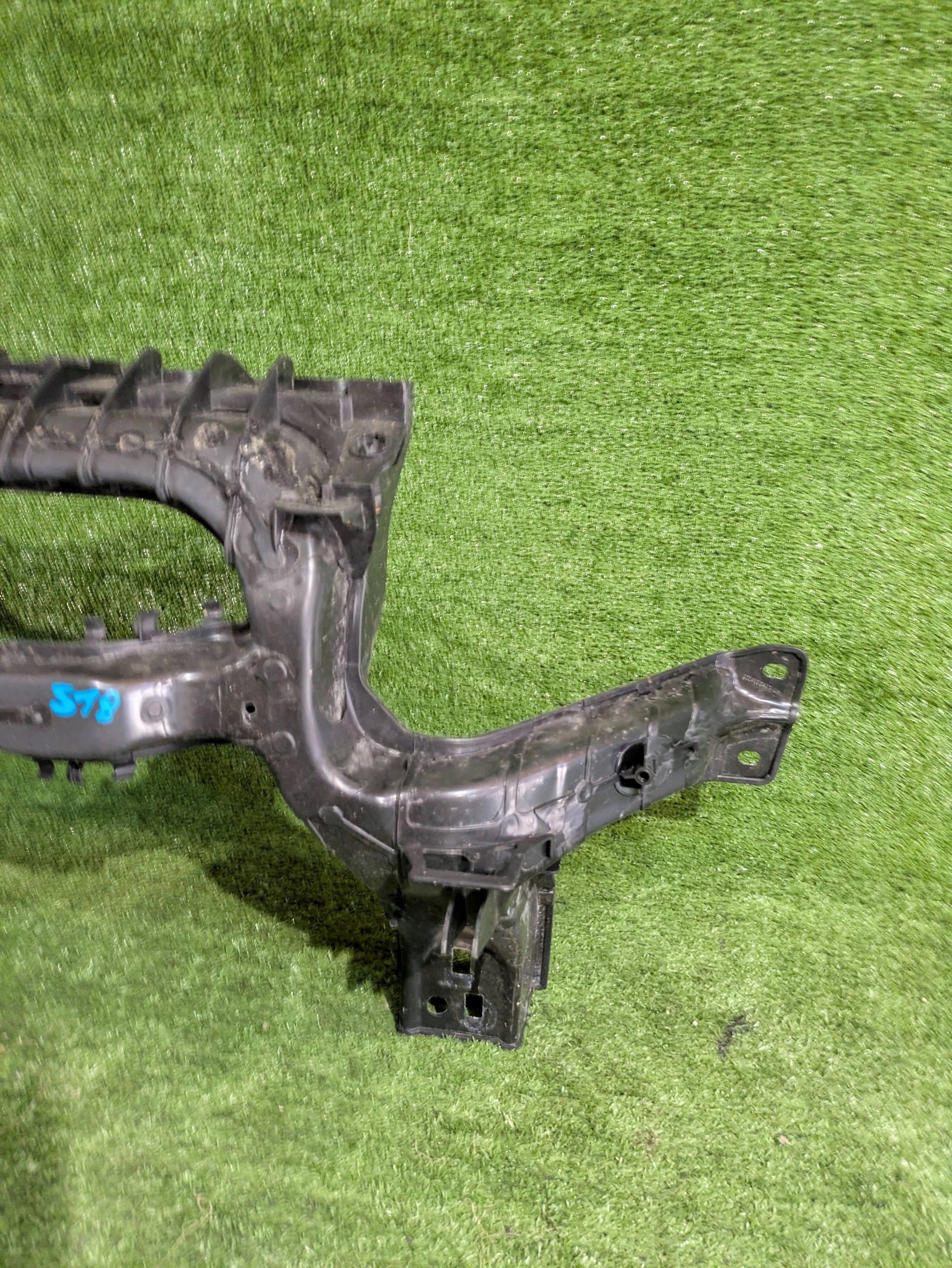 support panel for radiators pillar iron FORD TRANSIT CUSTOM TURNEO 13- NR.518