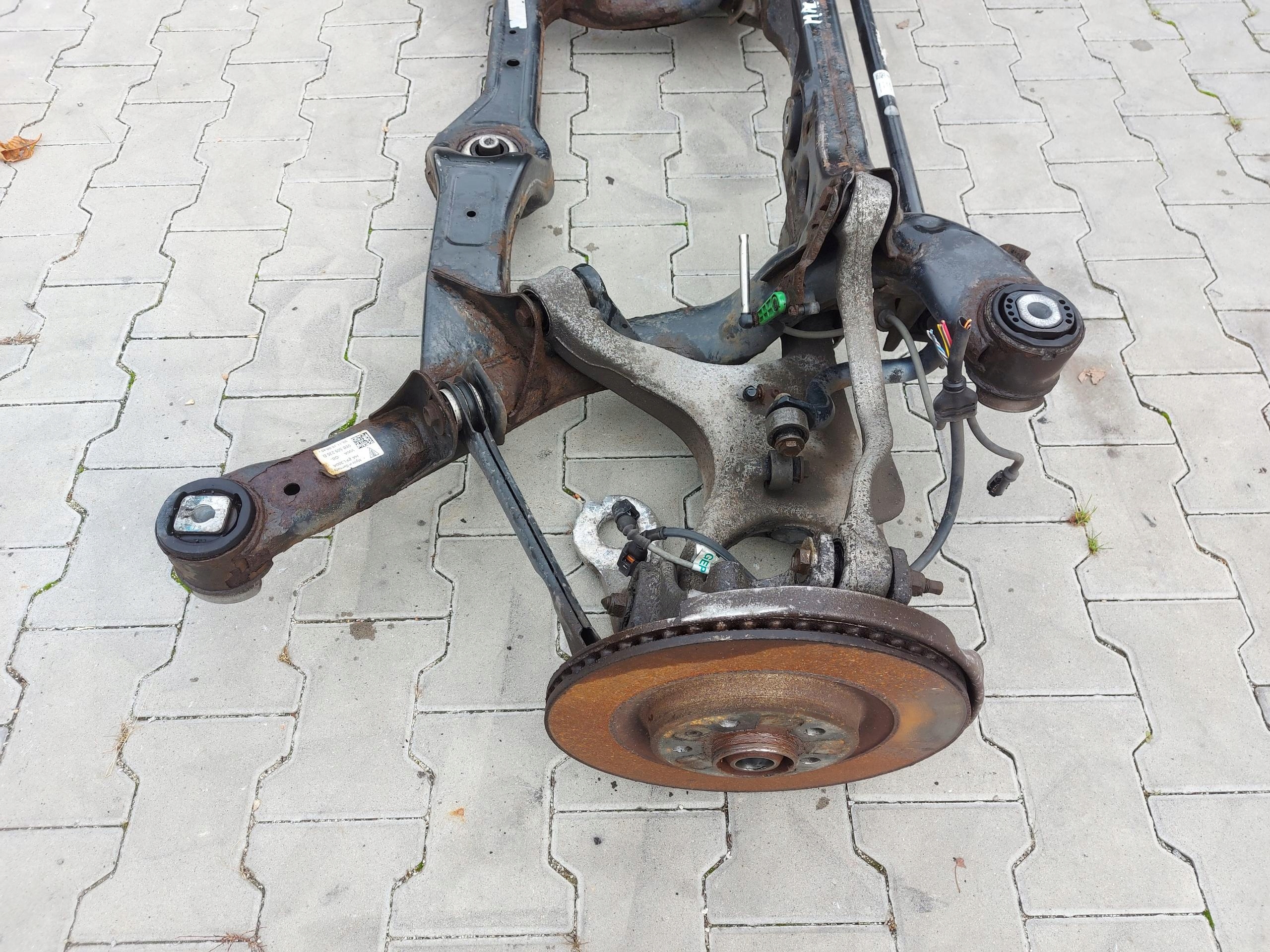 PORSCHE MACAN S 95B 3.0 TDI swing arm rear part left