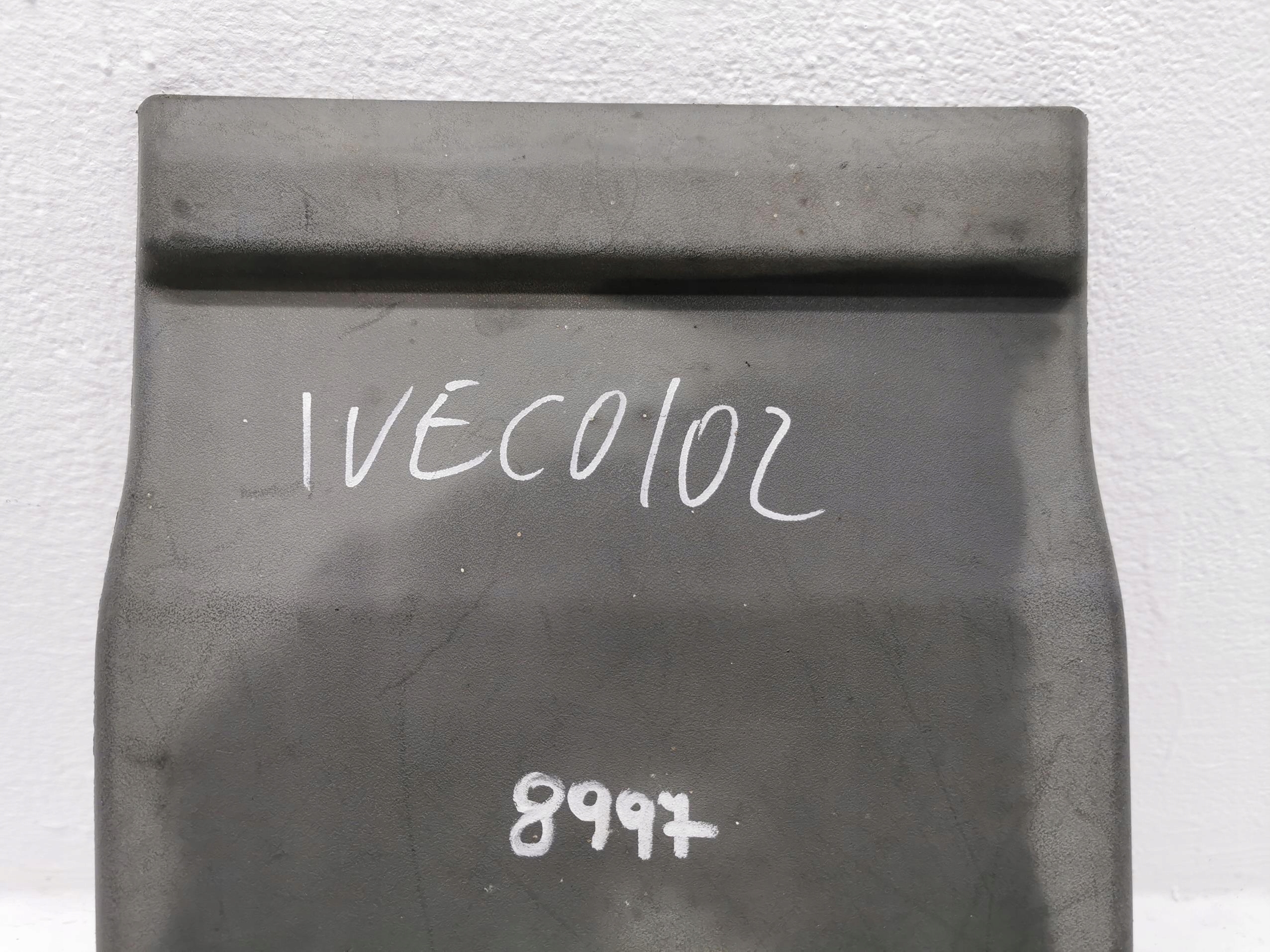 moulding side left IVECO DAILY III 500326820 99-06
