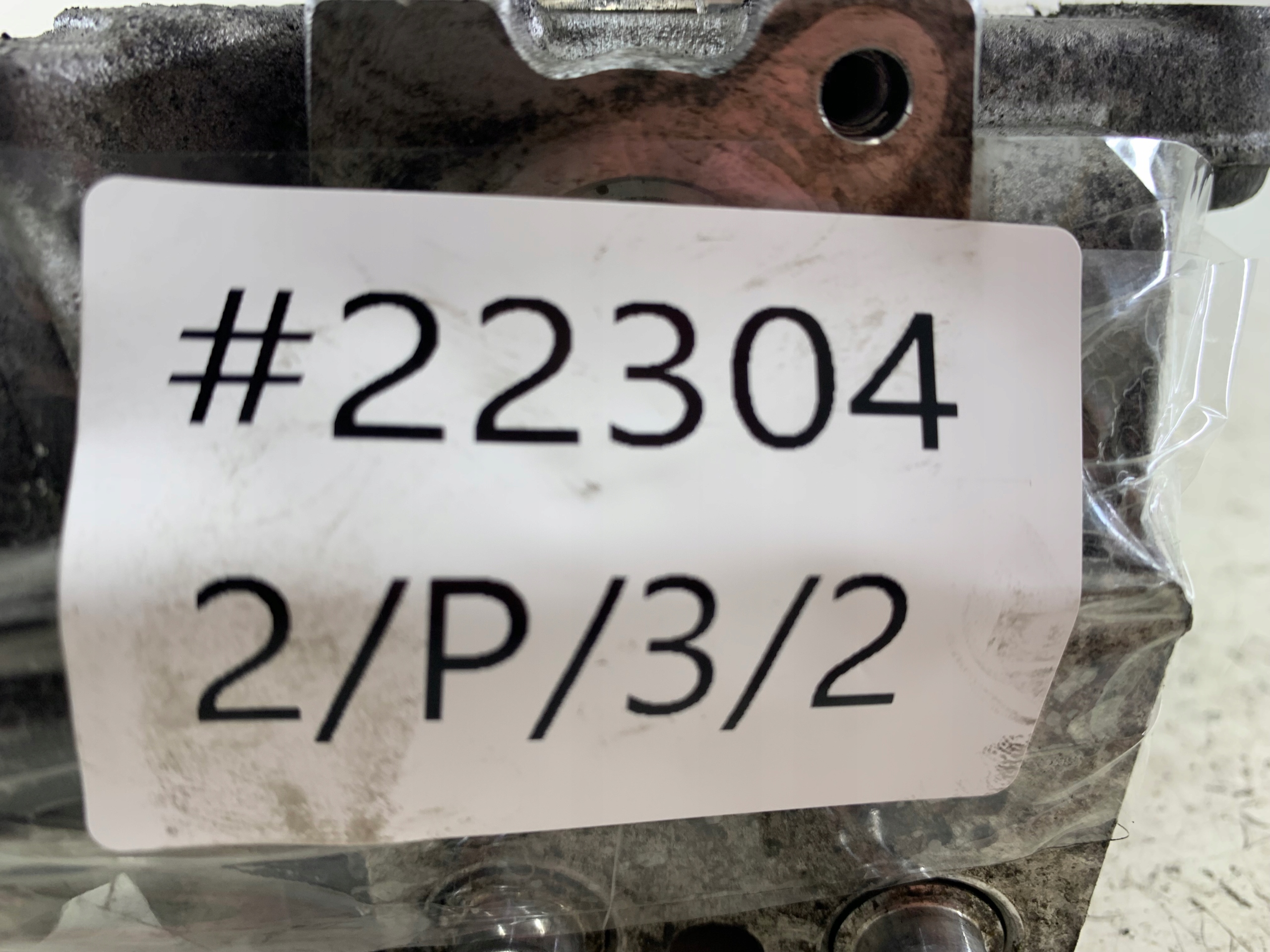 BMW E90 E91 E87 E81 2.0 D Einspritzpumpe 7797874