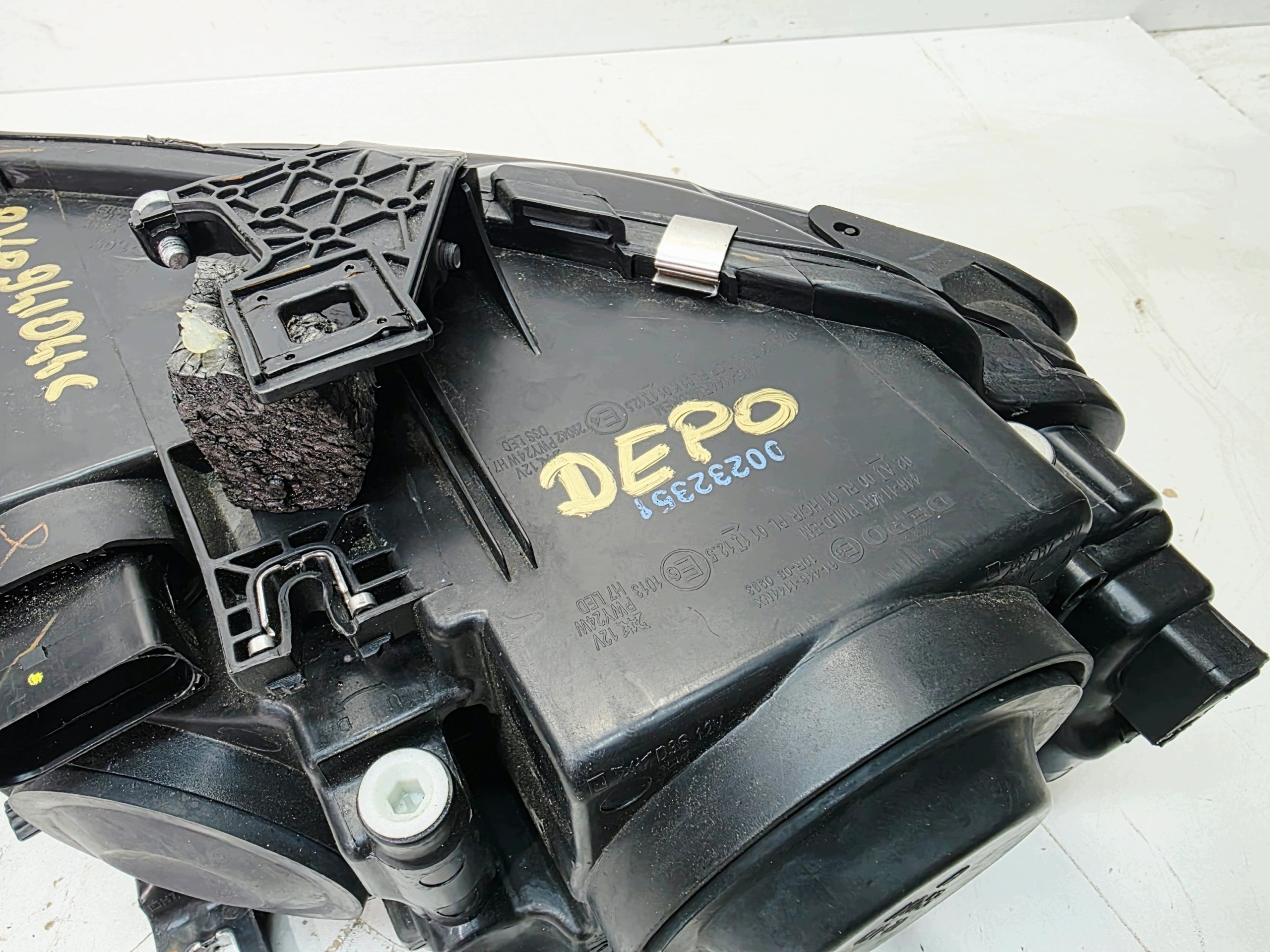 REFLEKTOR light right front BI XENON LED AUDI A4 B8 LIFT 8K0941044C 38/26