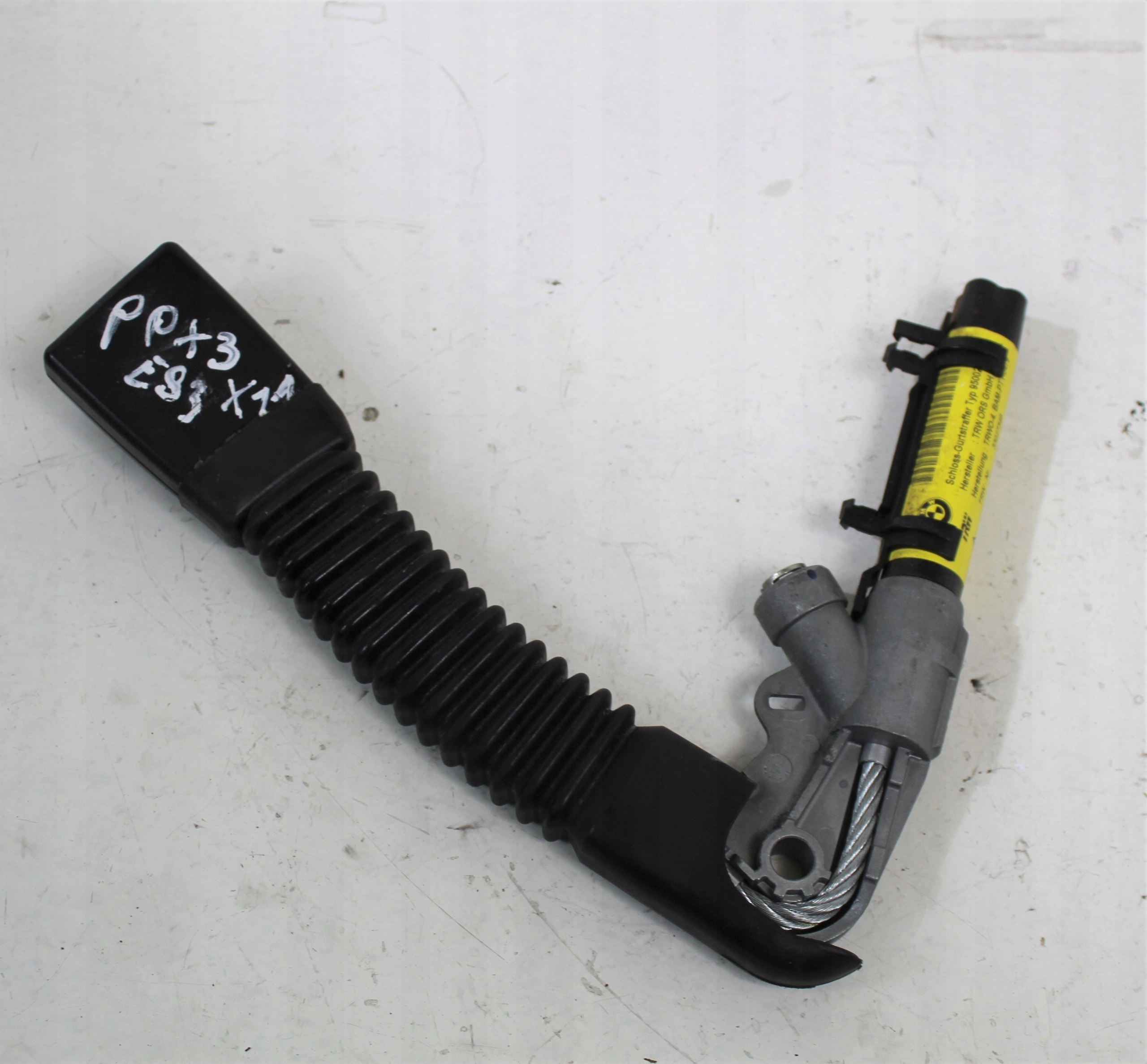 натяжитель ремень безопасности правый перед BMW X3 E83