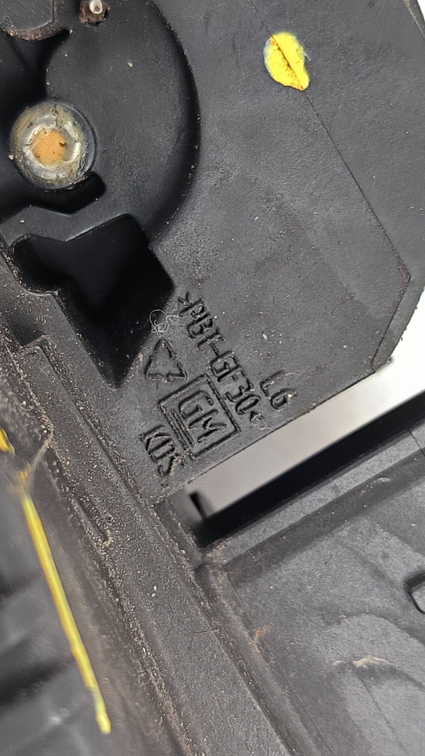 lock door left front EU OPEL INSIGNIA A