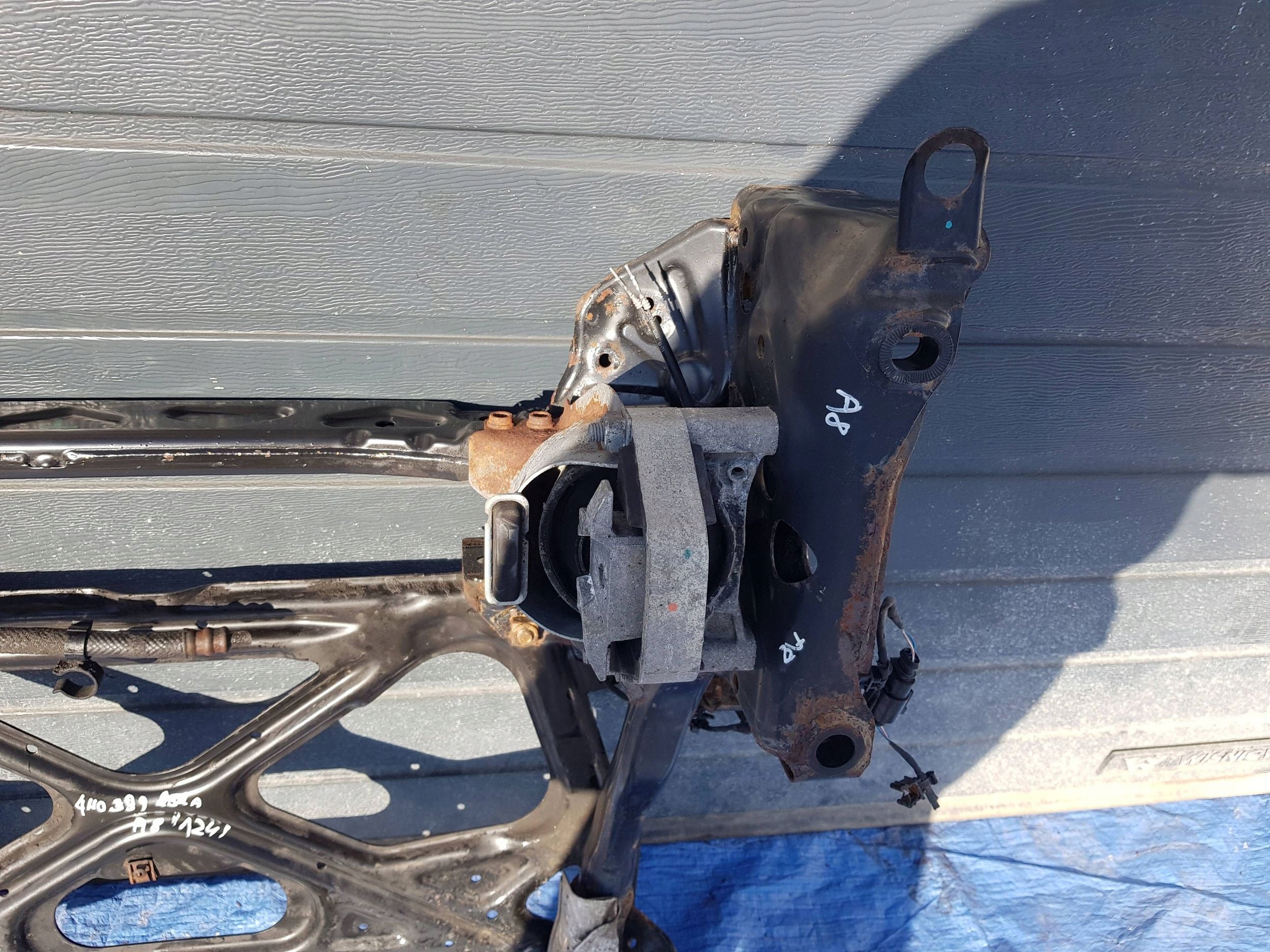 axle beam subframe front subframe front AUDI A8 D4