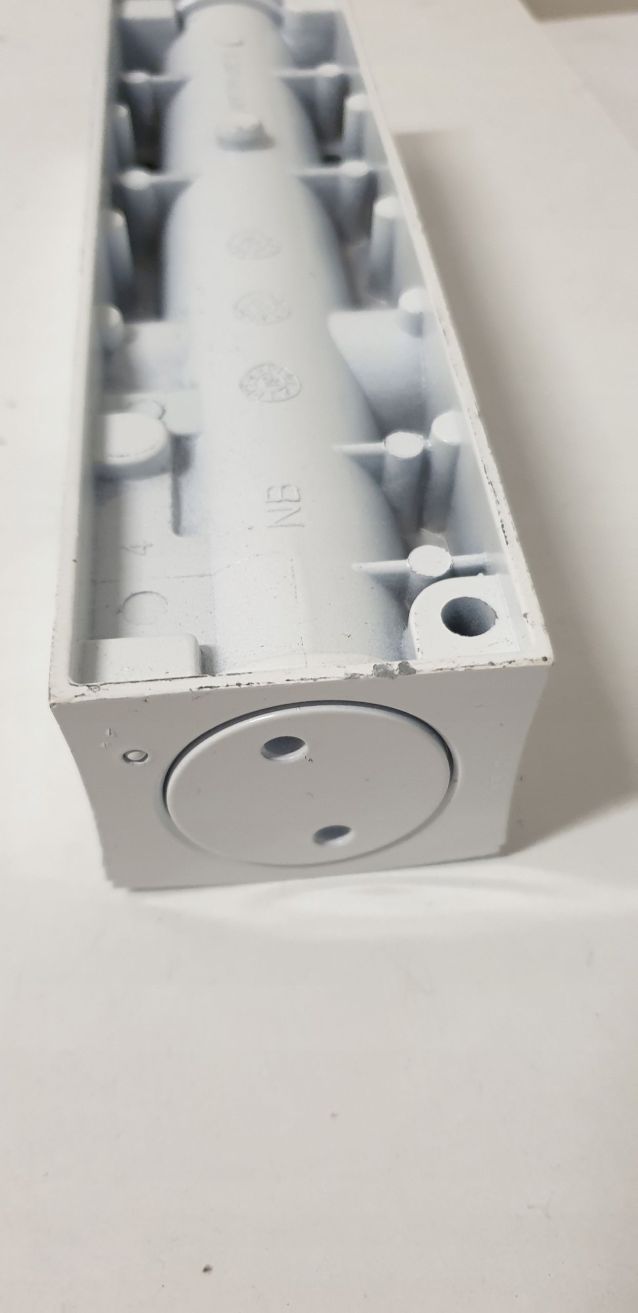 SAMOZAMYKACZ DO DRZWI BURG-WACHTER TS 2000V Maksymalna waga drzwi 160 kg