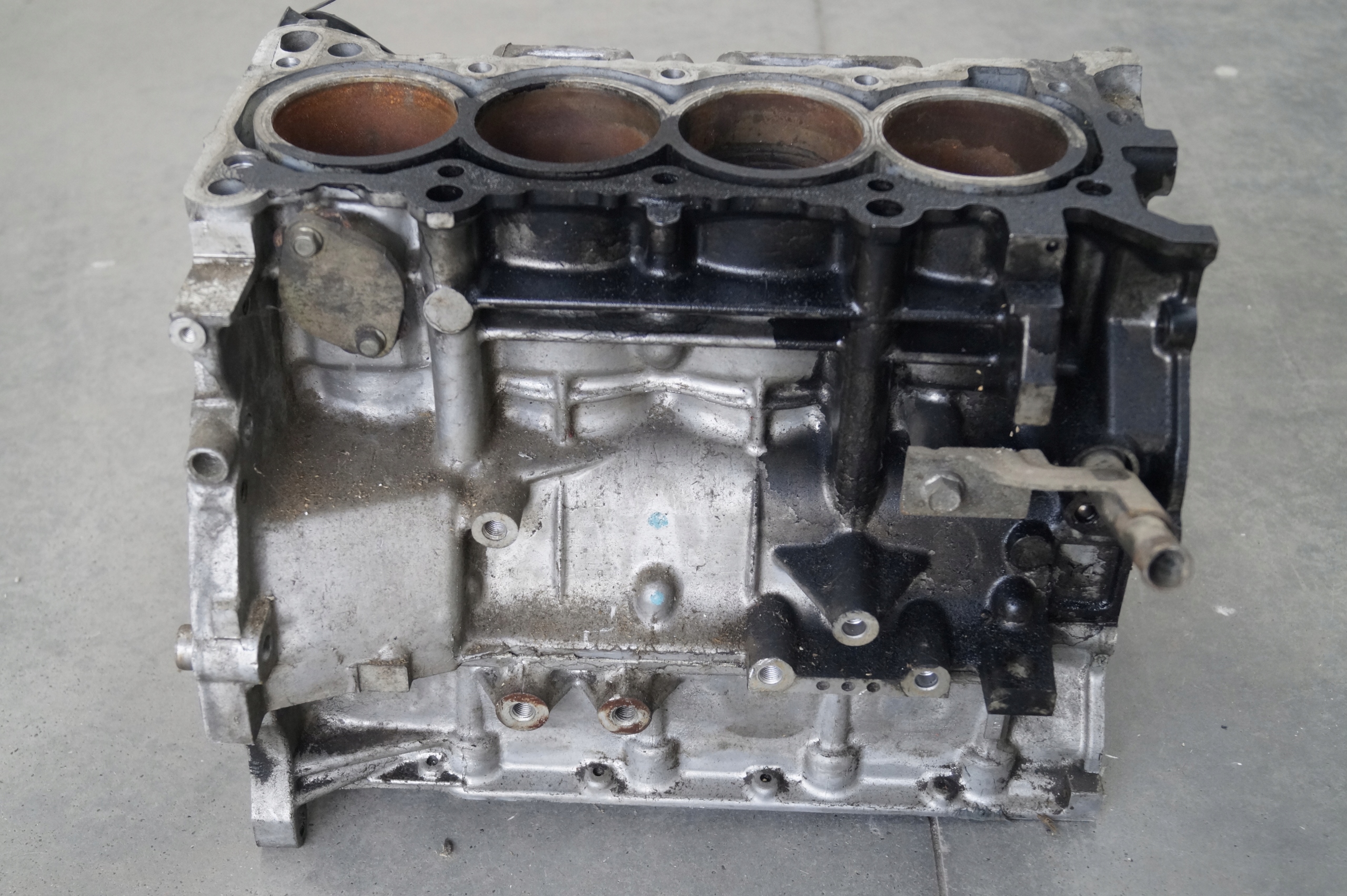 Blok silnika Mazda 3 BL 1.6 Benzyna 09-13r Producent części Mazda OE