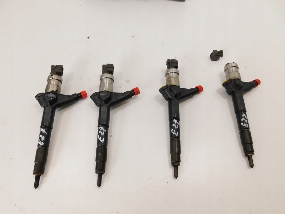 Wtryskiwacze 2.2 DCI Nissan Primera P12 X-Trail