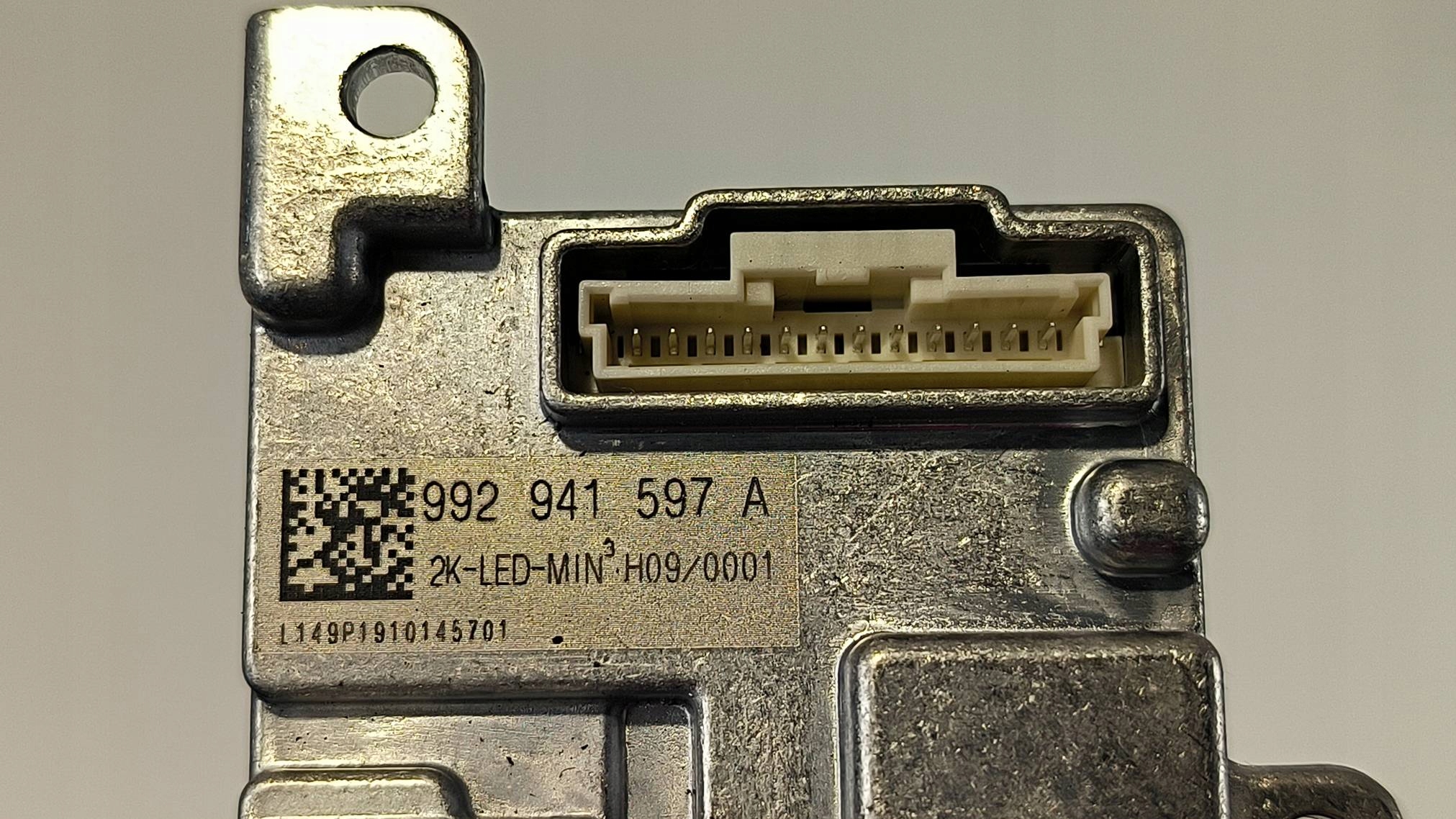 control unit module LED 992941597A VOLKSWAGEN PASSAT B8