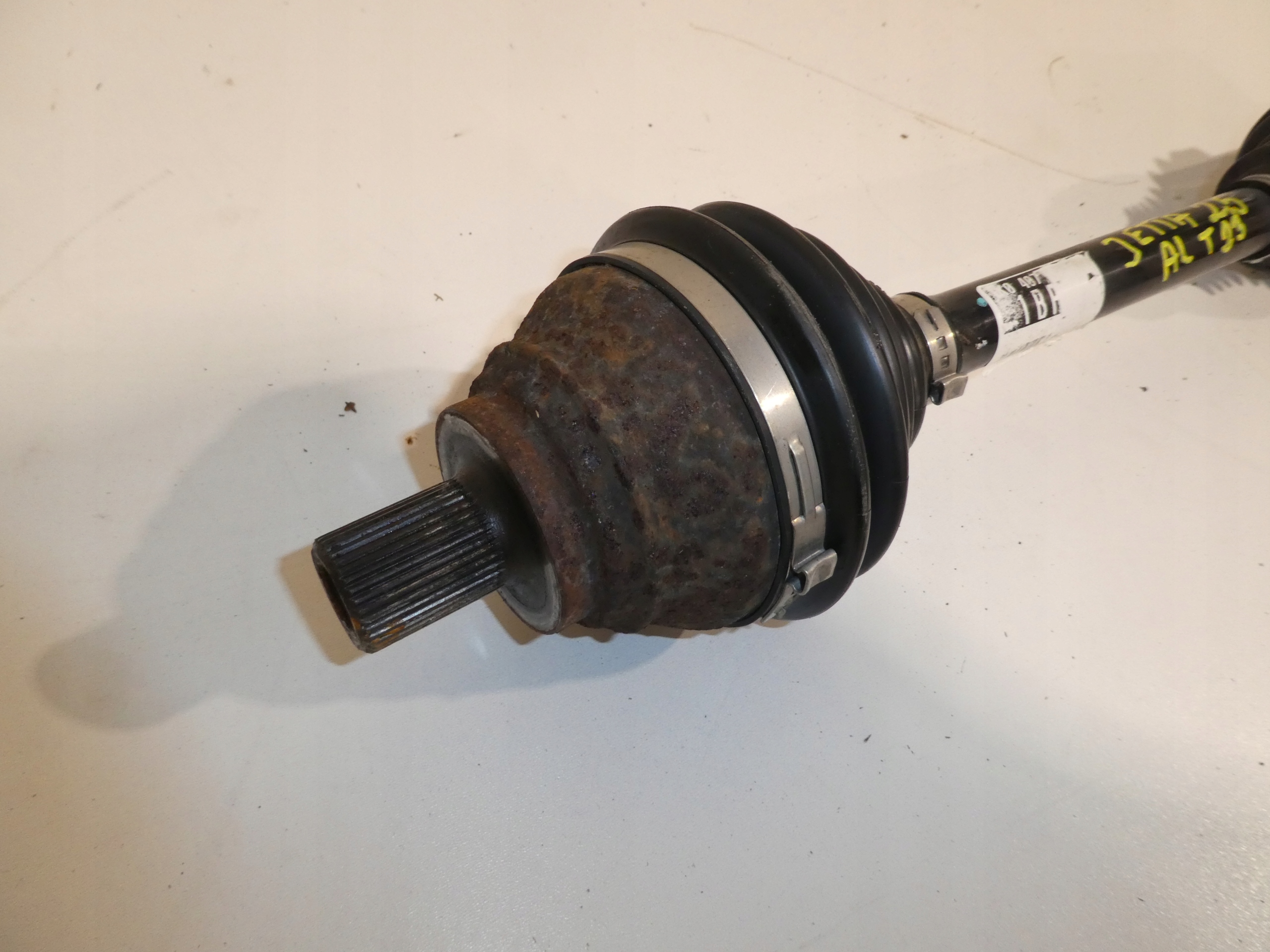 VW JETTA 2.5 B AUTOMAT DSG KGL semi-axis front front