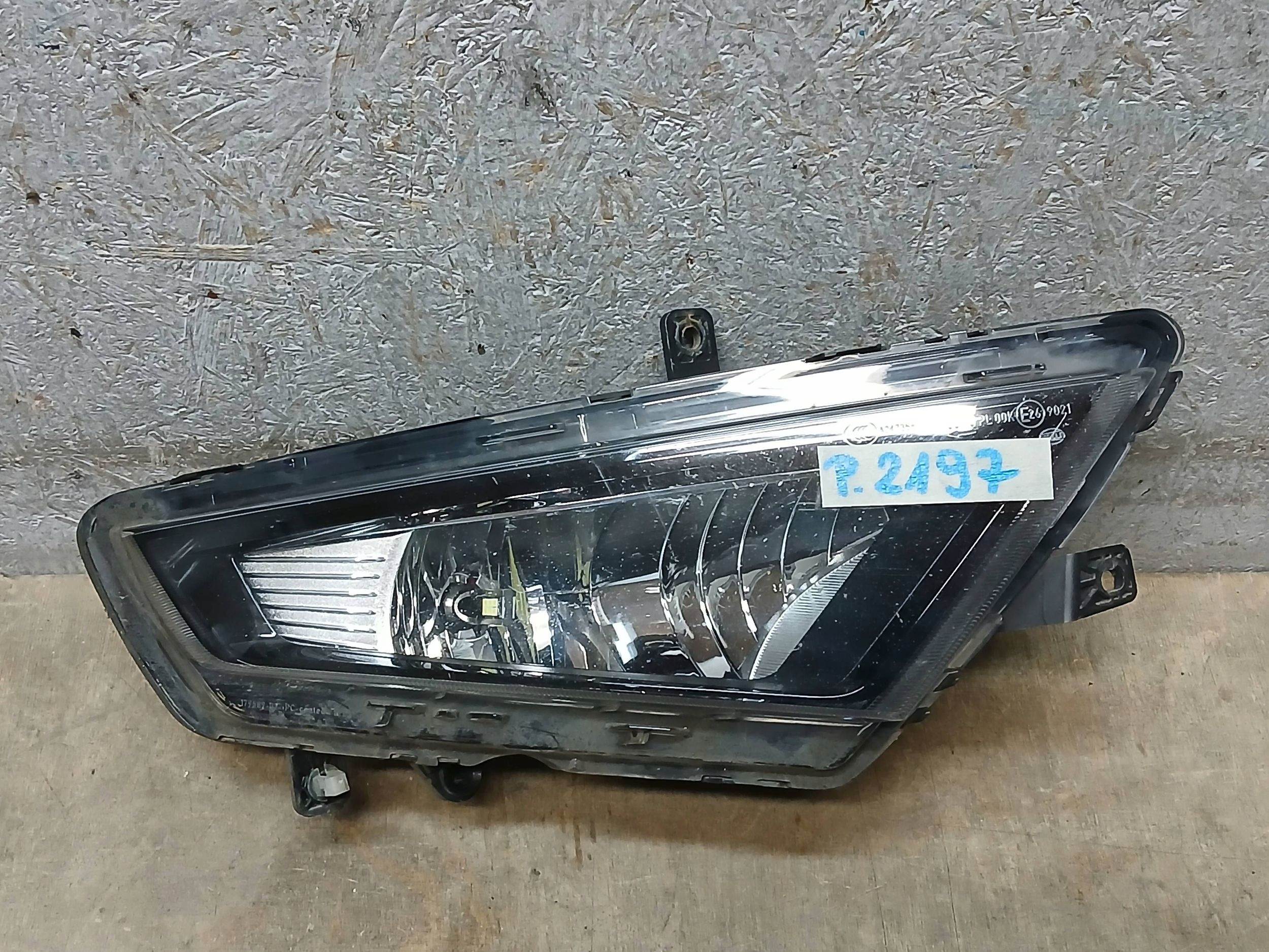 fog light front right SEAT LEON III 3 FR 5F 13-17