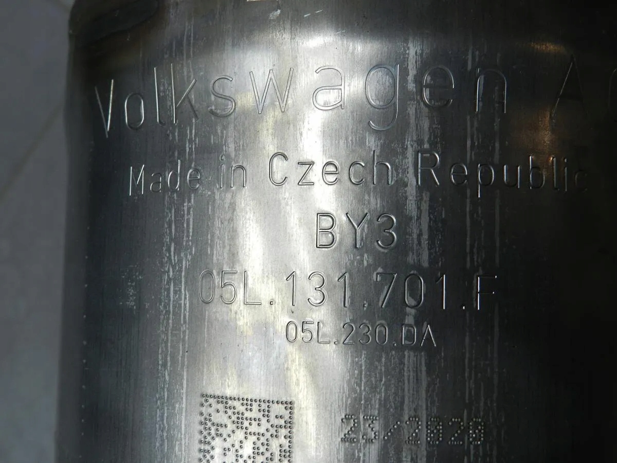 VW PASSAT B8 catalyst 05L131701F 05L131701G