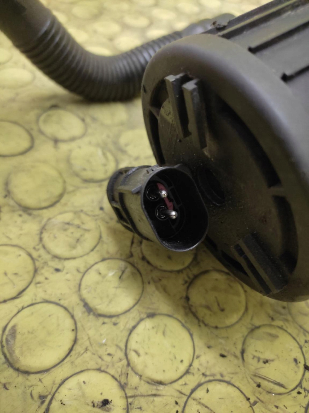 BMW E46 1.8 pump air WTORNEGO 72812922