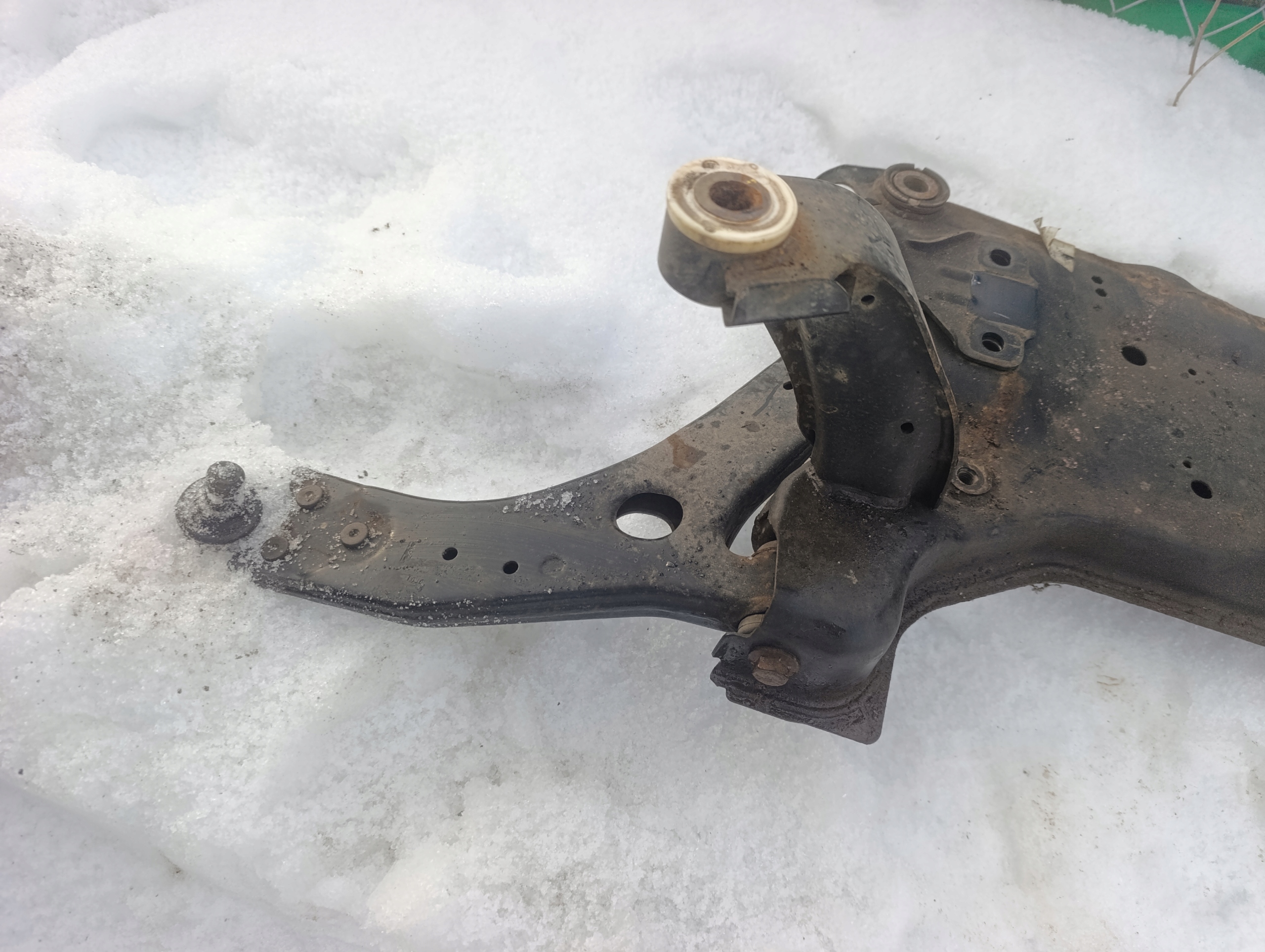 axle beam subframe sider front FORD FOCUS MK2 C-MAX and