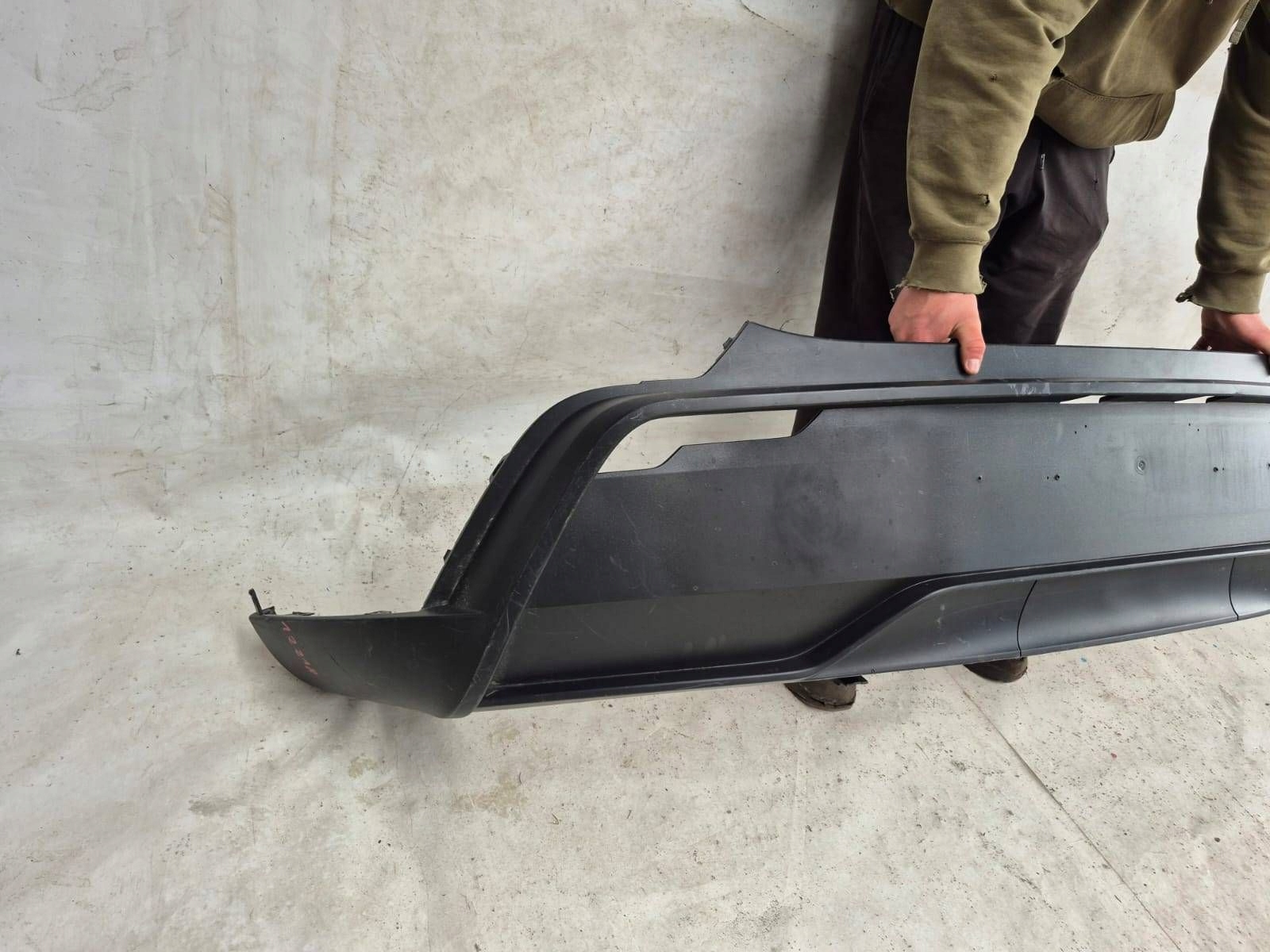 TESLA MODEL Y JUNIPER LIFT 25- spoiler der Stoßstange heck hinten