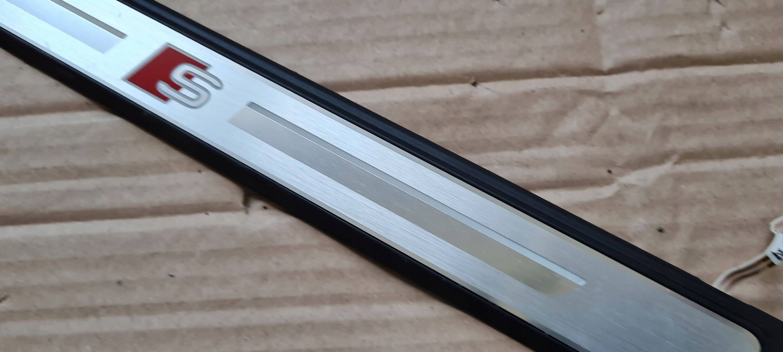 S3 8Y A3 moulding cap threshold LED right right front SLINE 25R 8Y0947417A