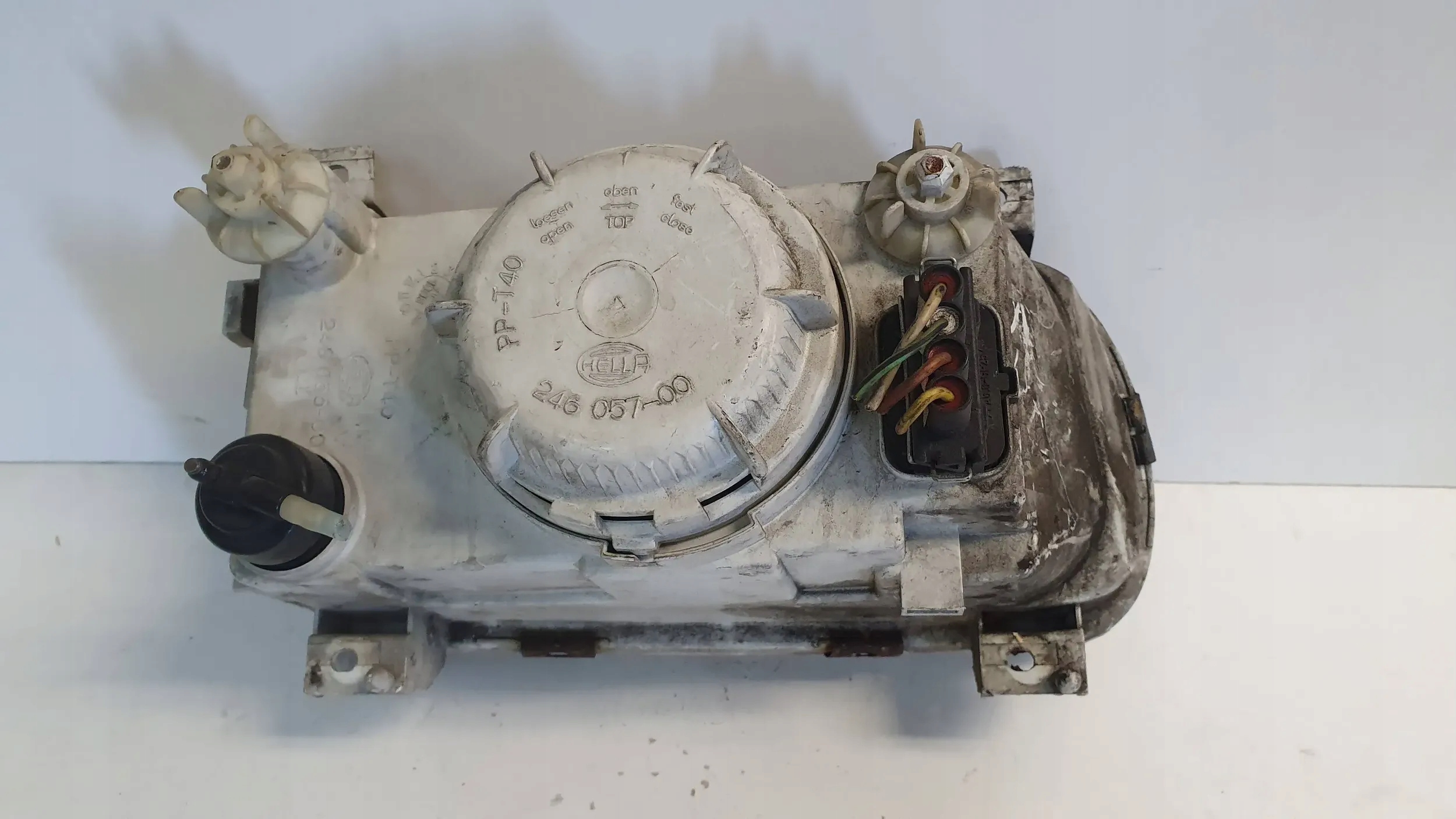 light front left Skoda Felicja 94