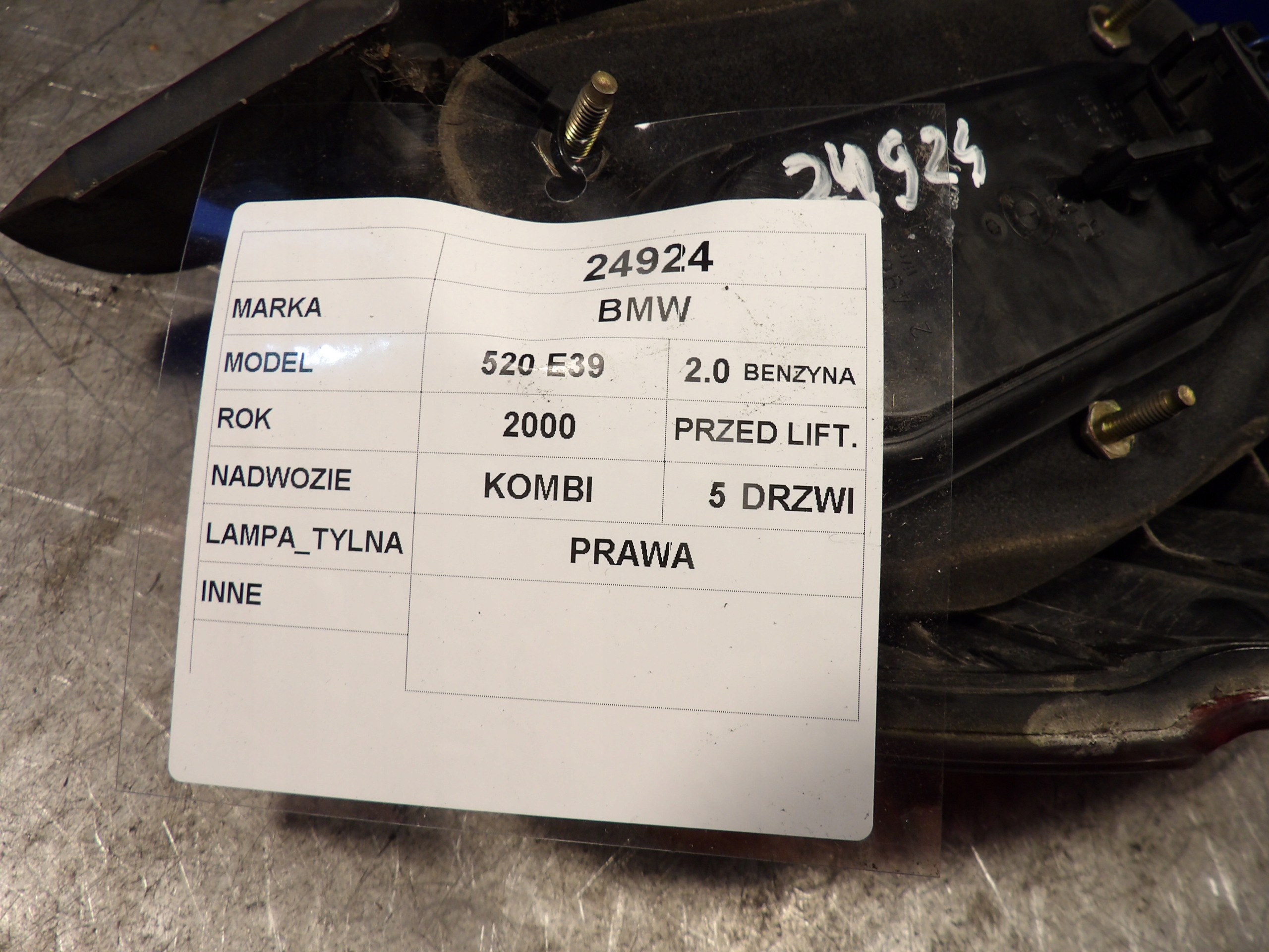 BMW E39 light rear right kombi 2496322 2496340 301.244 M5