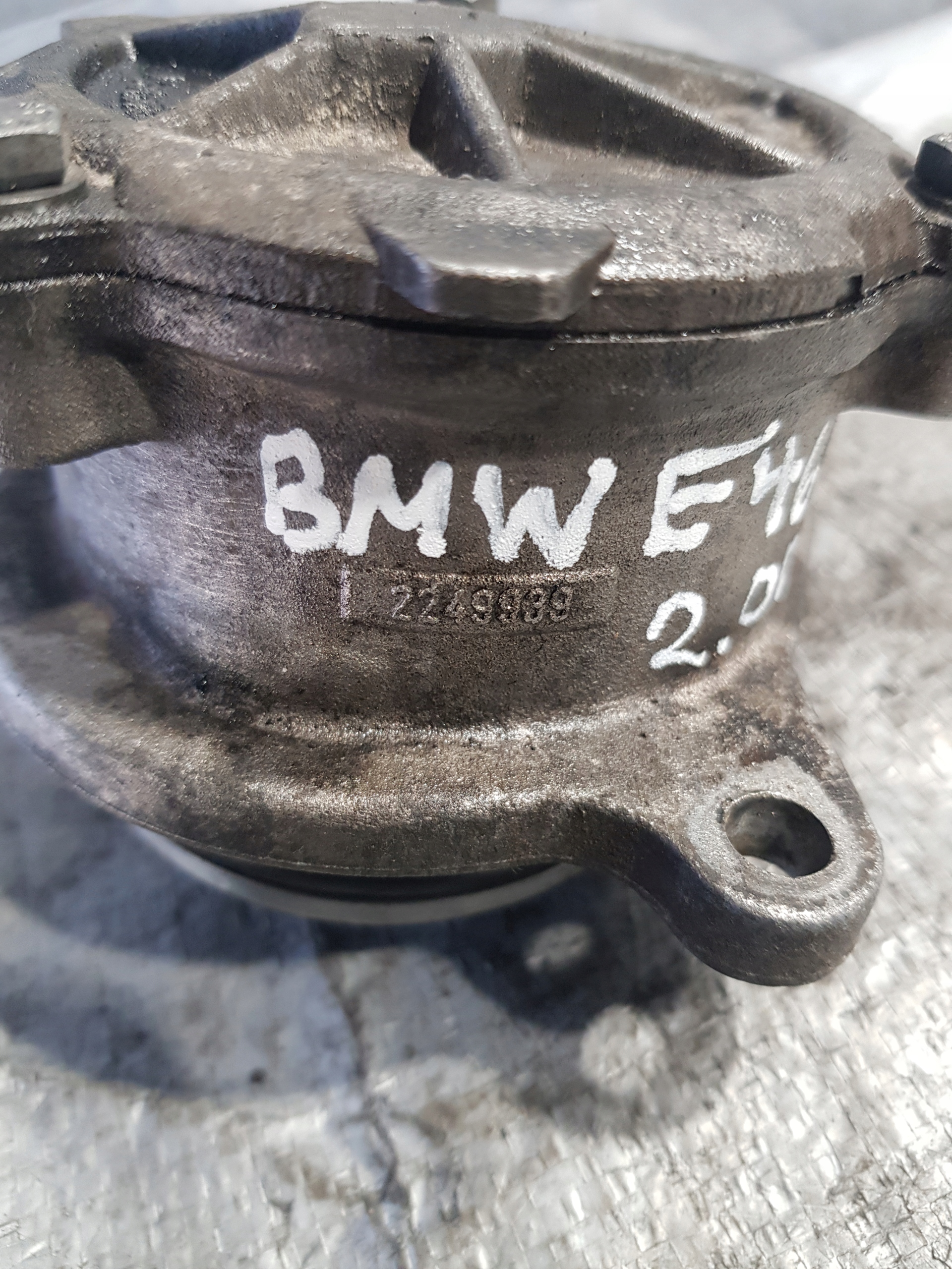 Pompa VACUM BMW E46 FL 2.0 D 961/10885