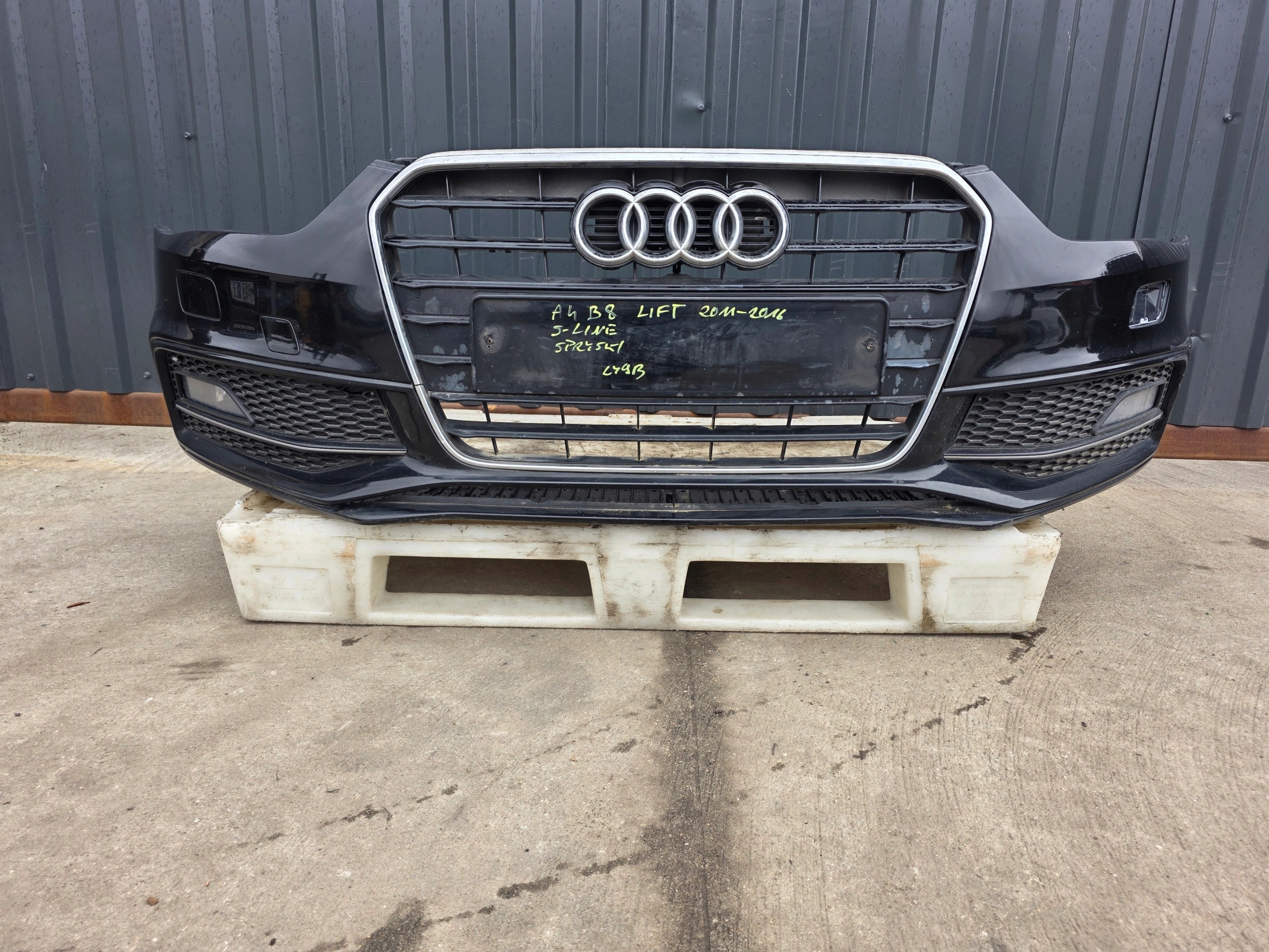 bumper front complete AUDI A4 B8 LIFT 2011-2016 LY9B S LINE washers !!!