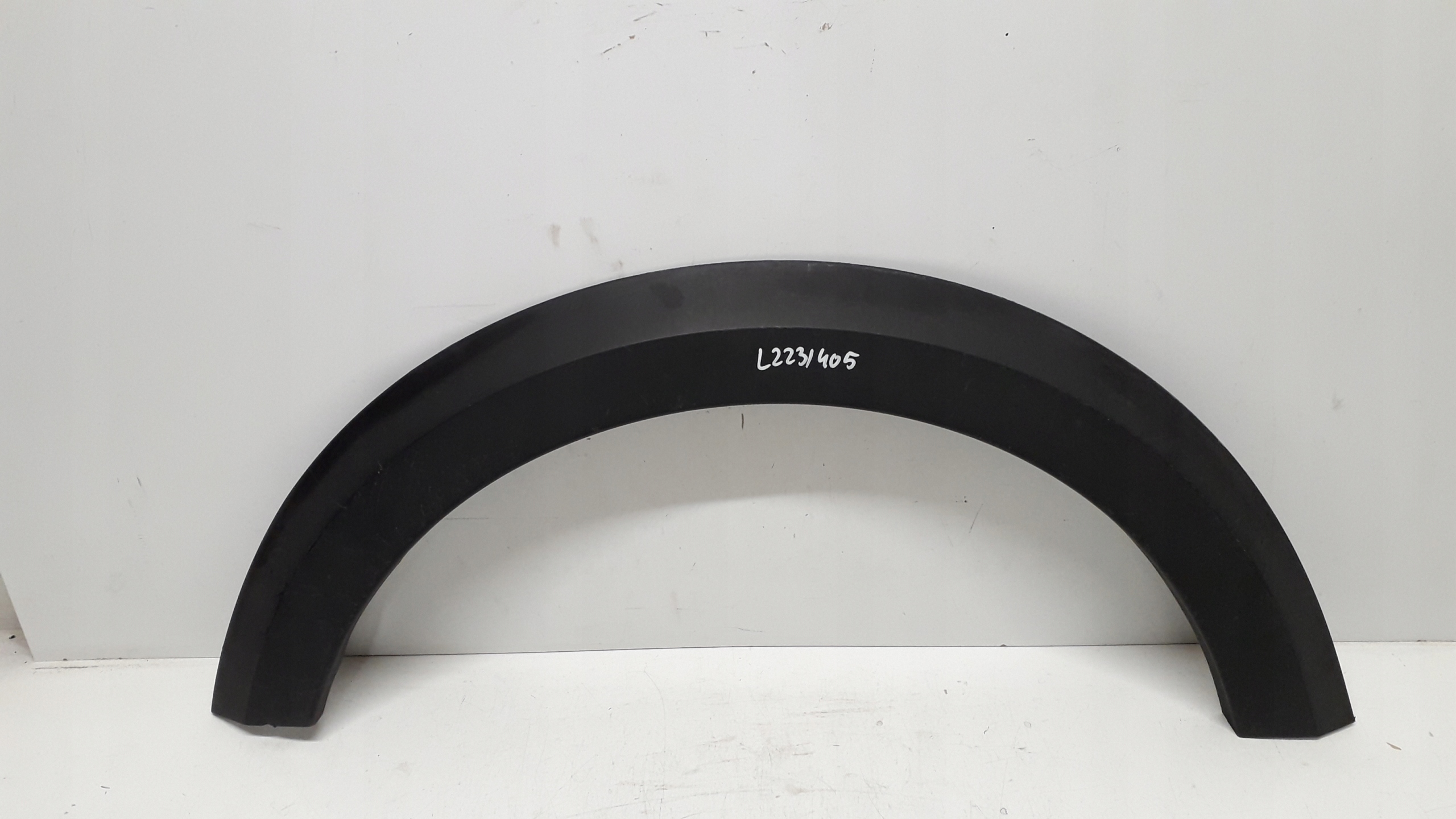 DACIA SANDERO 3 III LISTWA PRAWY TYŁ 788A28246R