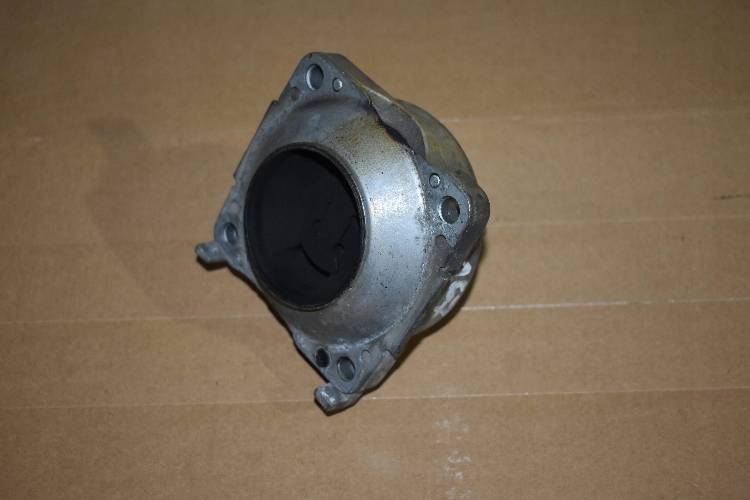 IDEALNA gearbox mount MERCEDES W167 1