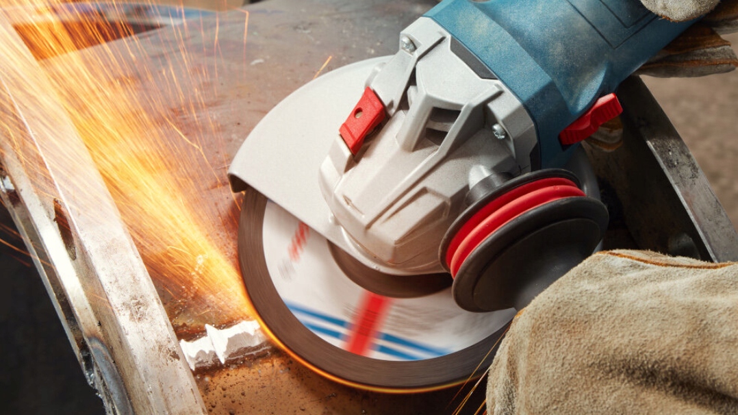 GWS9-125S Szlifierka kątowa BOSCH Moc 1 W