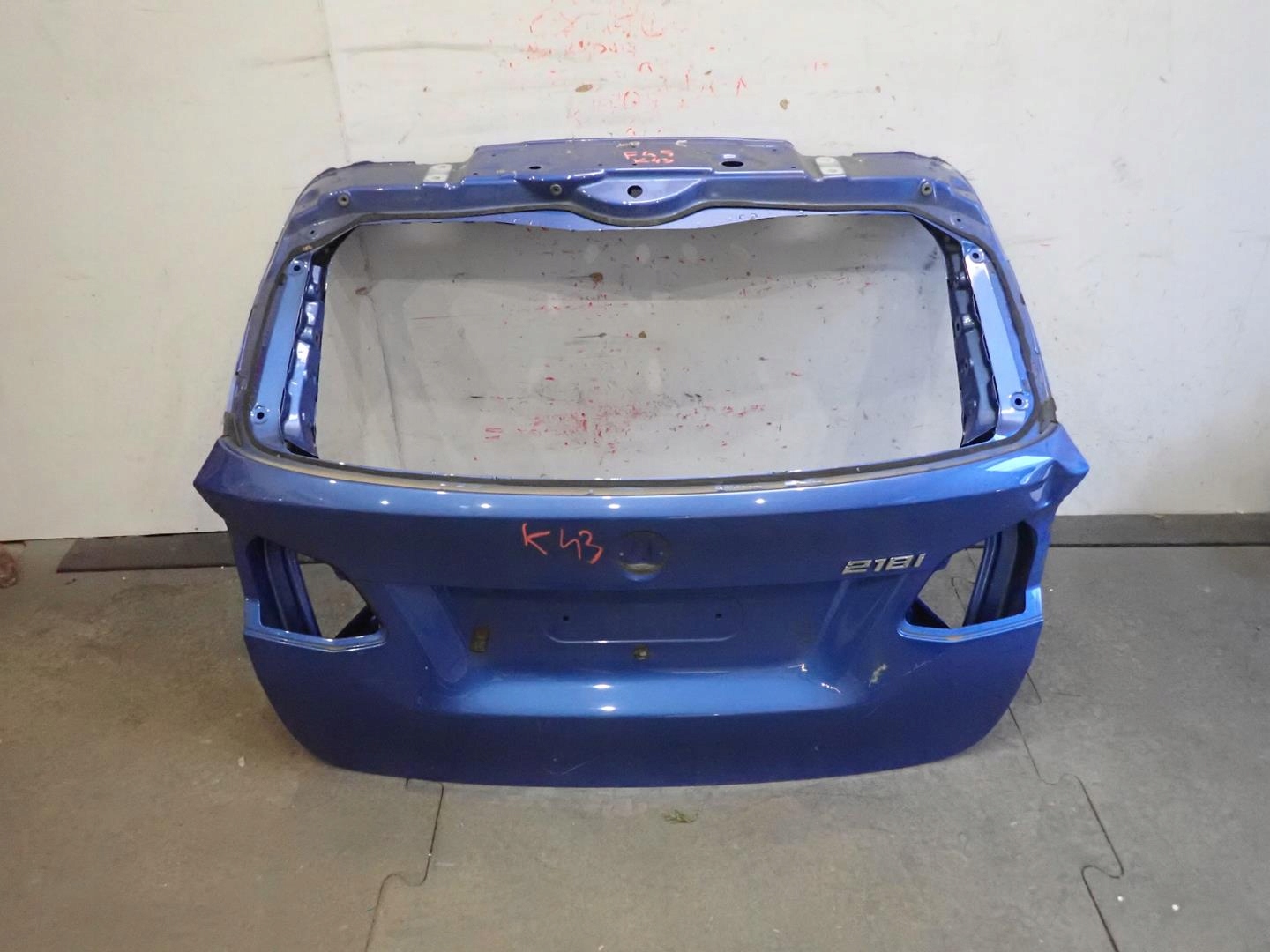 kapota BMW 2 F45 2014