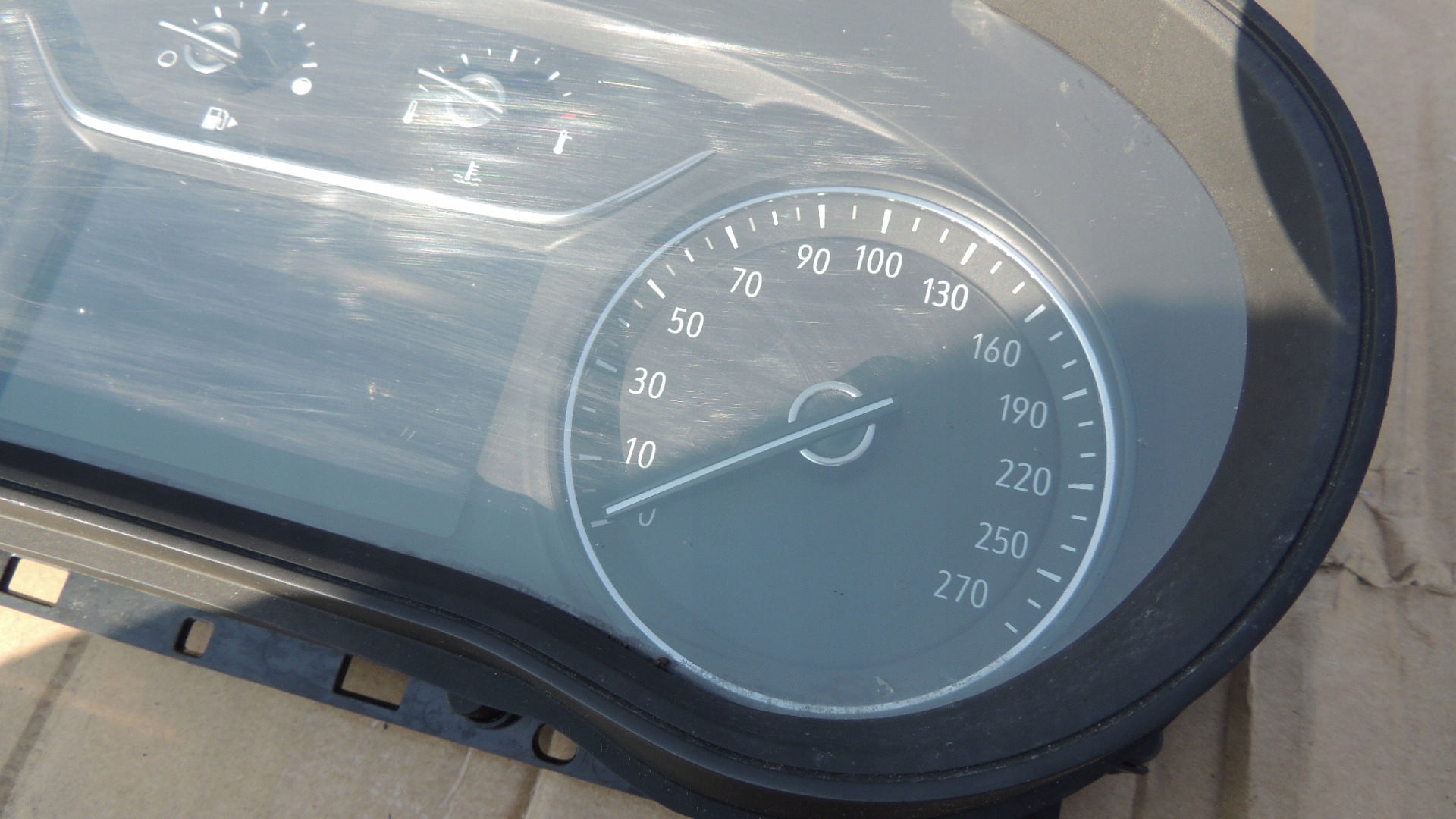 спидометр часы opel INSIGNIA B 2.0T 4x4 39201560