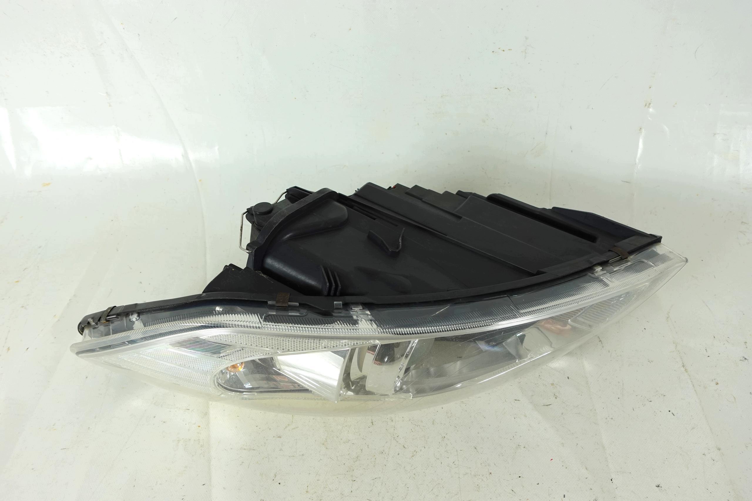 light left front left front VOLVO C30 LIFT 10-13 FL RHD UK ANGLIK 2010