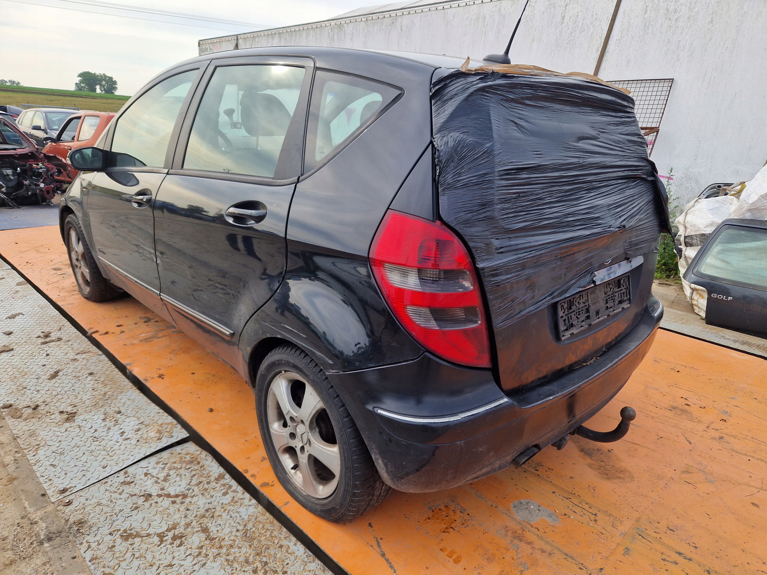 Mercedes-Benz W169 2004-2012 hak holowniczy