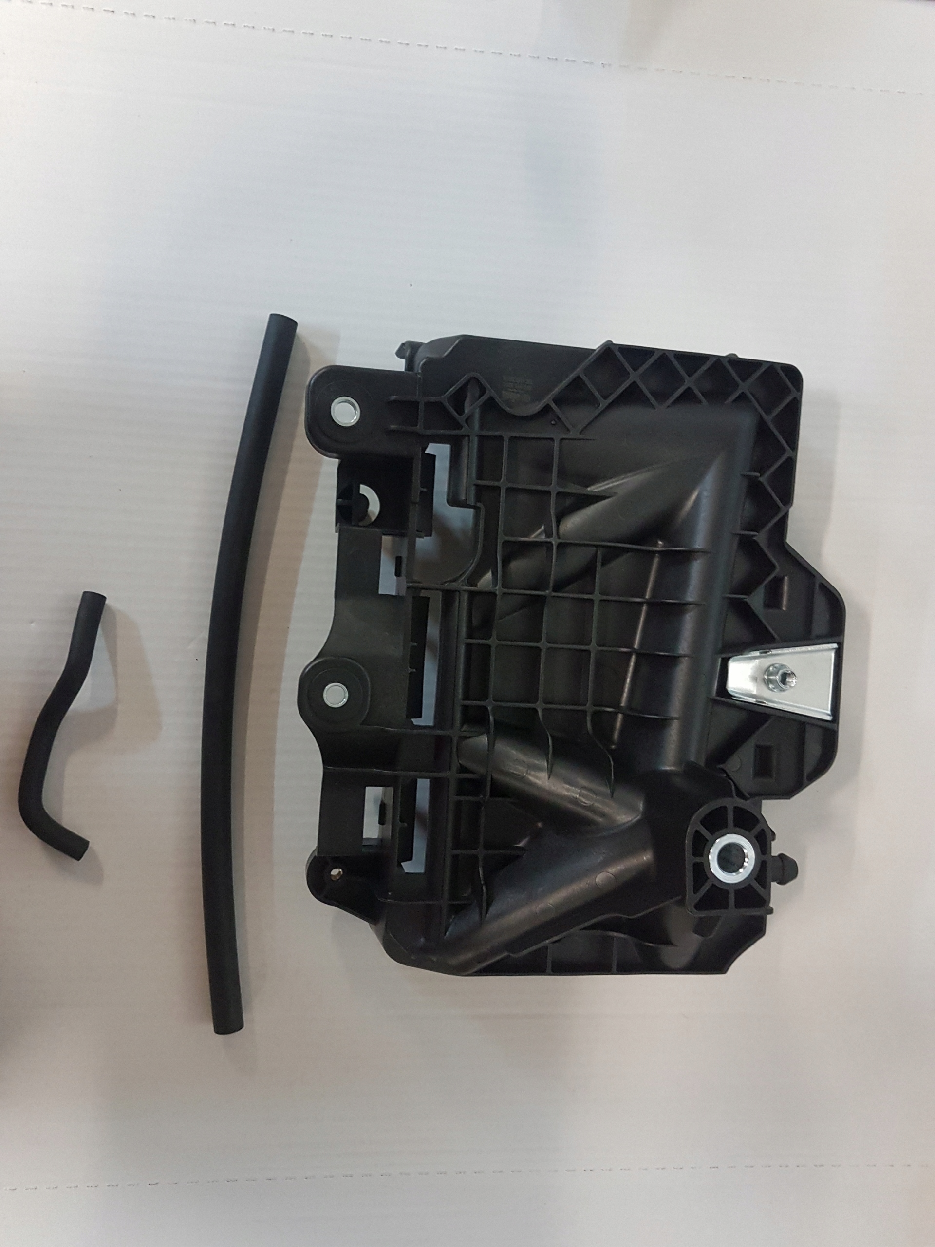 WSPORNIK AKUMULATORA SEAT SKODA VW 6R0915331C