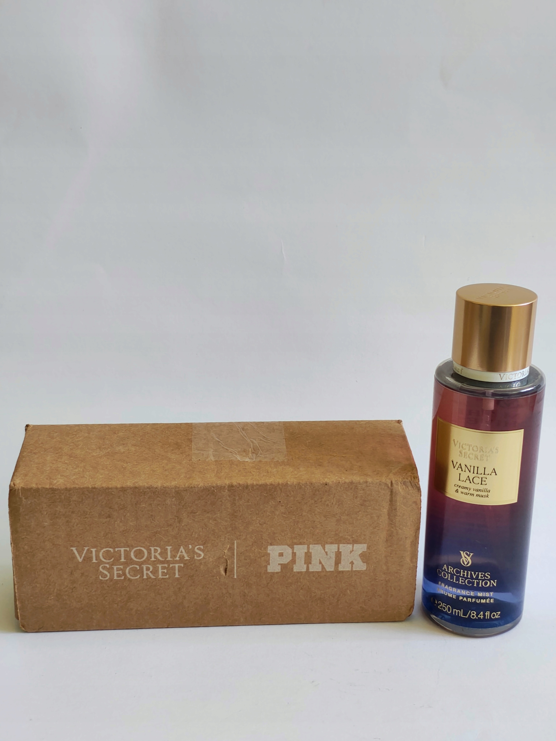 Victoria’s Secret Vanilla Lace – mgiełka zapachowa do ciała 250 ml