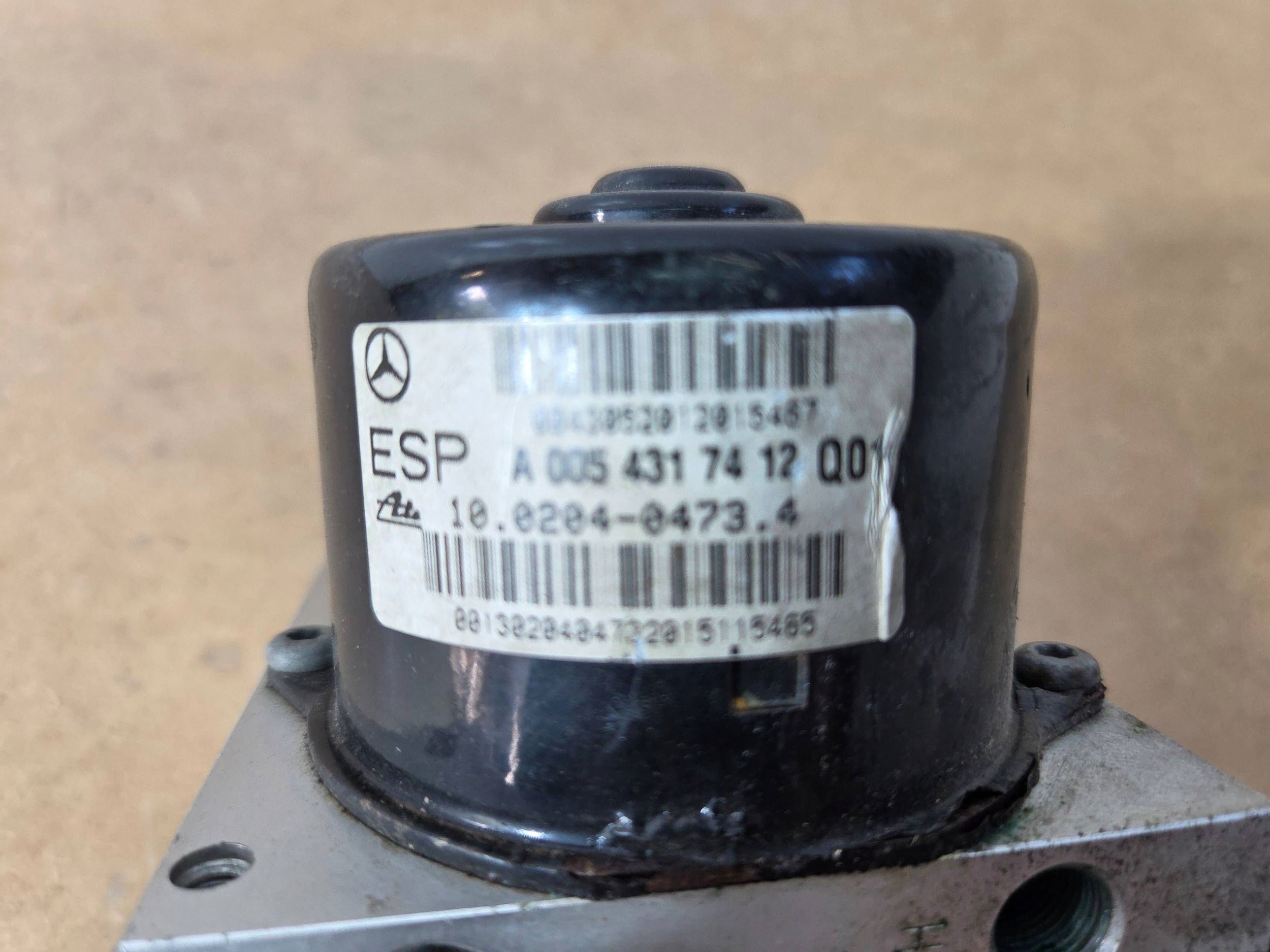 Mercedes-Benz SLK R171 Pompa ABS A0355457832 (J2)
