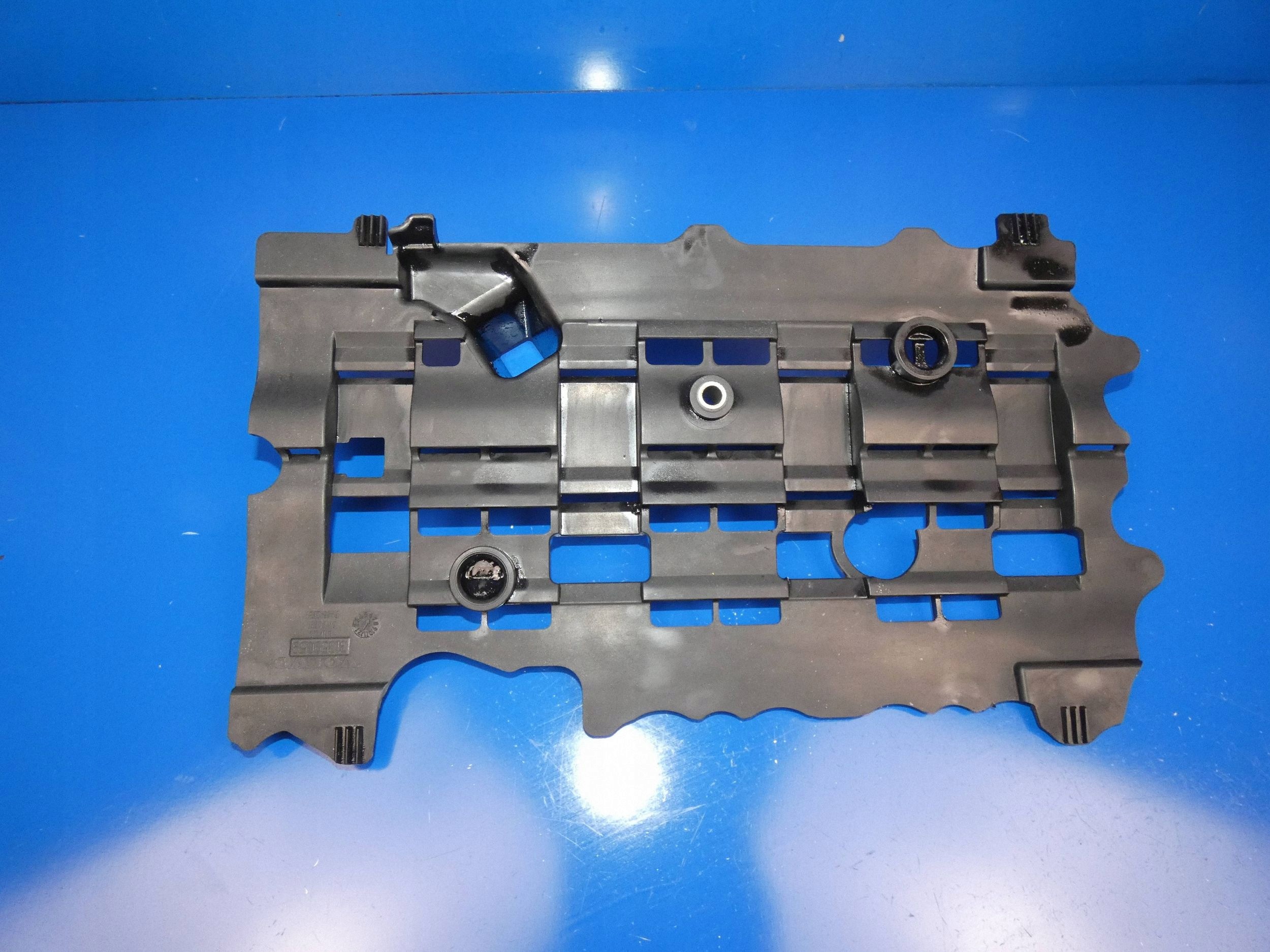 Inna díl komory MOTORU Volvo XC60 31359659