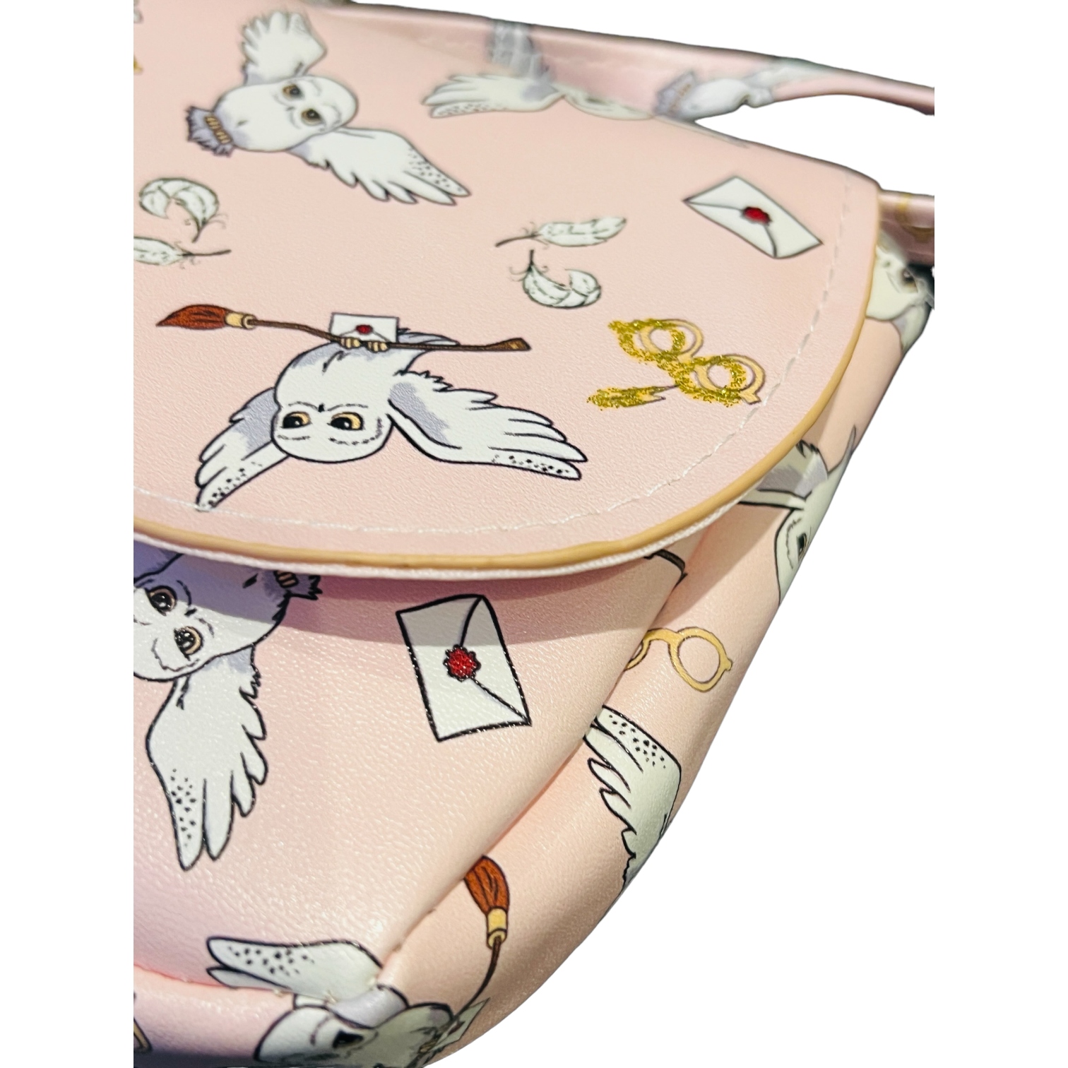 Torebka HARRY POTTER Listonoszka róż na rzep metka EAN (GTIN) 7331139885422