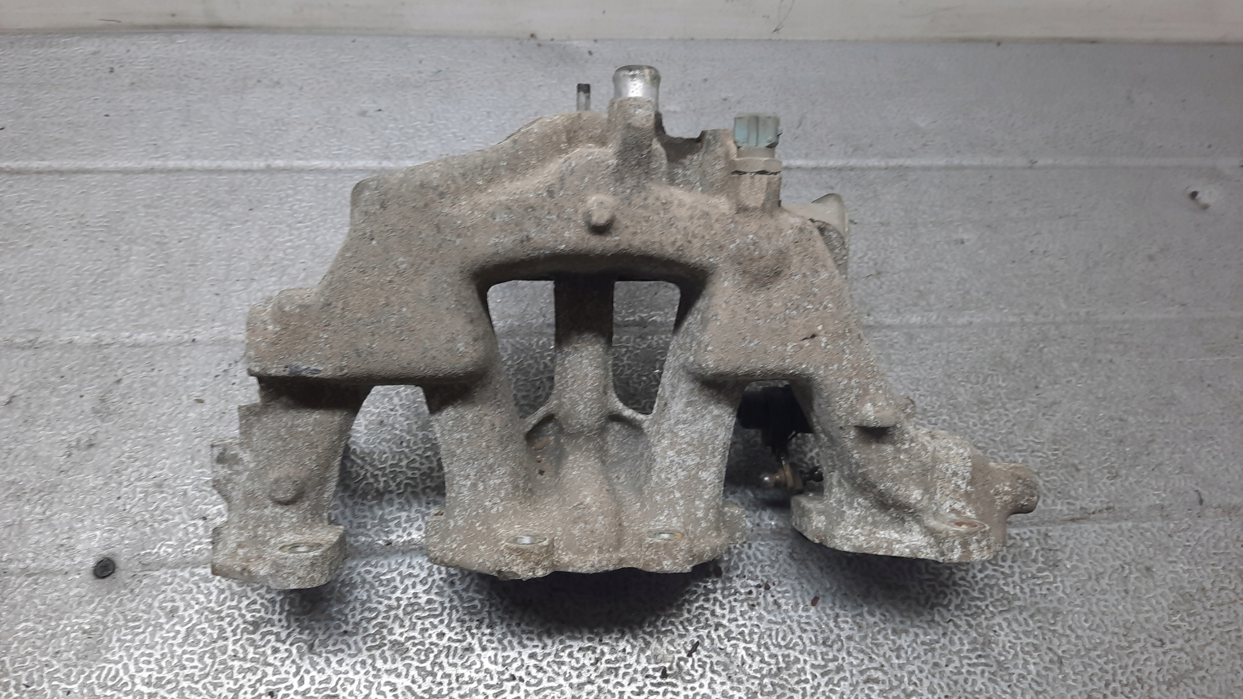 коллектор Впускный opel CORSA b 1.2 97R