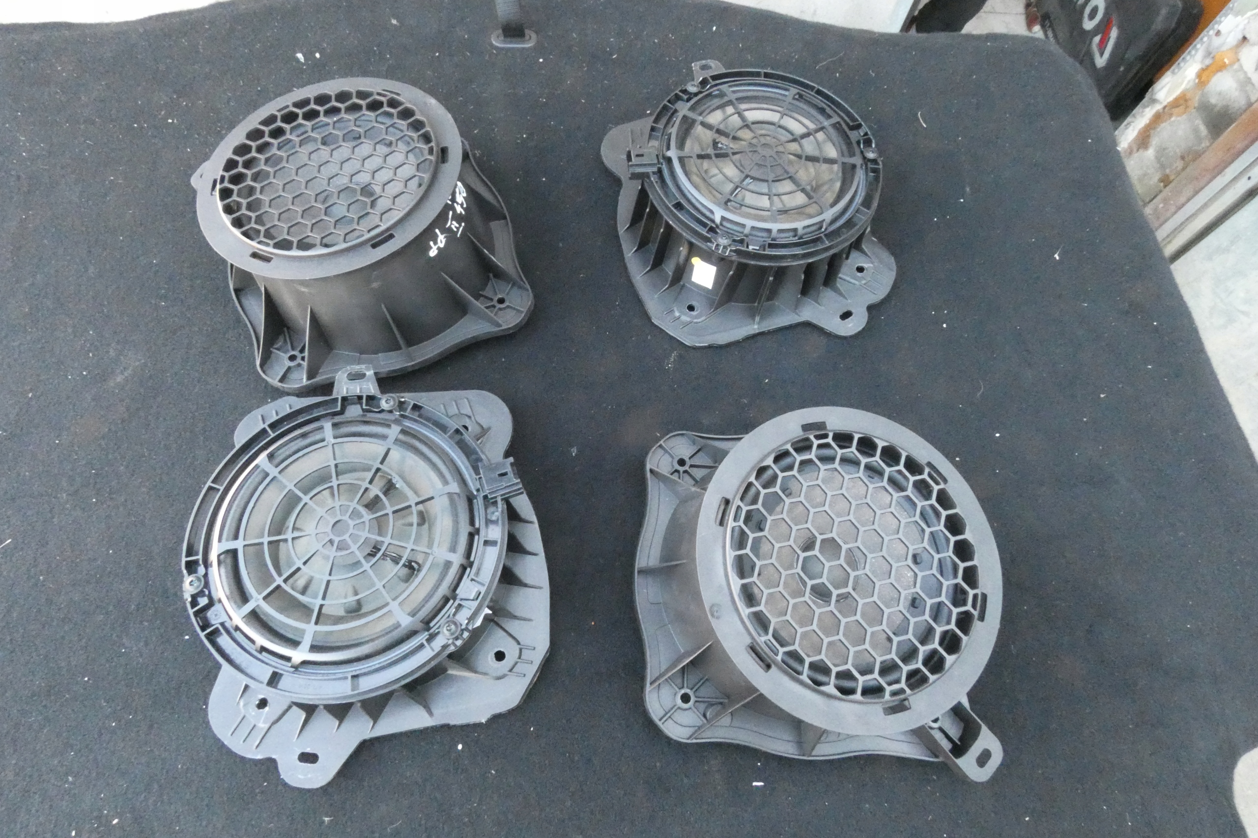 speakers CITROEN DS4 II 9830932280 KOMPLET