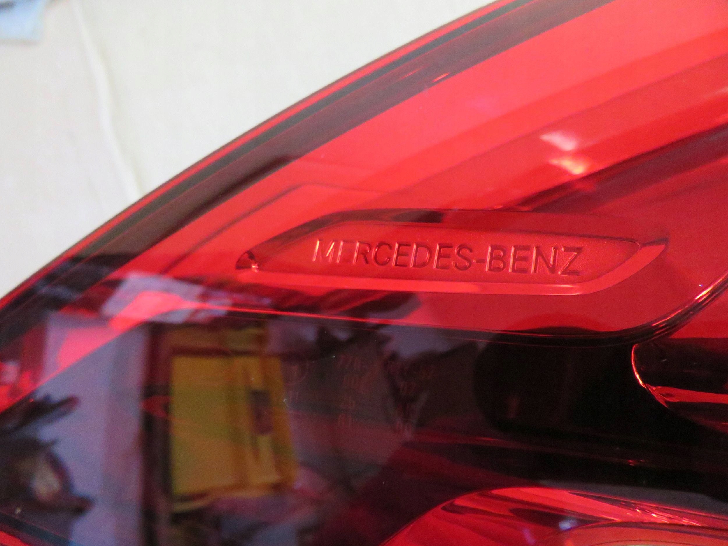 MERCEDES GLE W167 19- фонарь левый задний led A1679061007