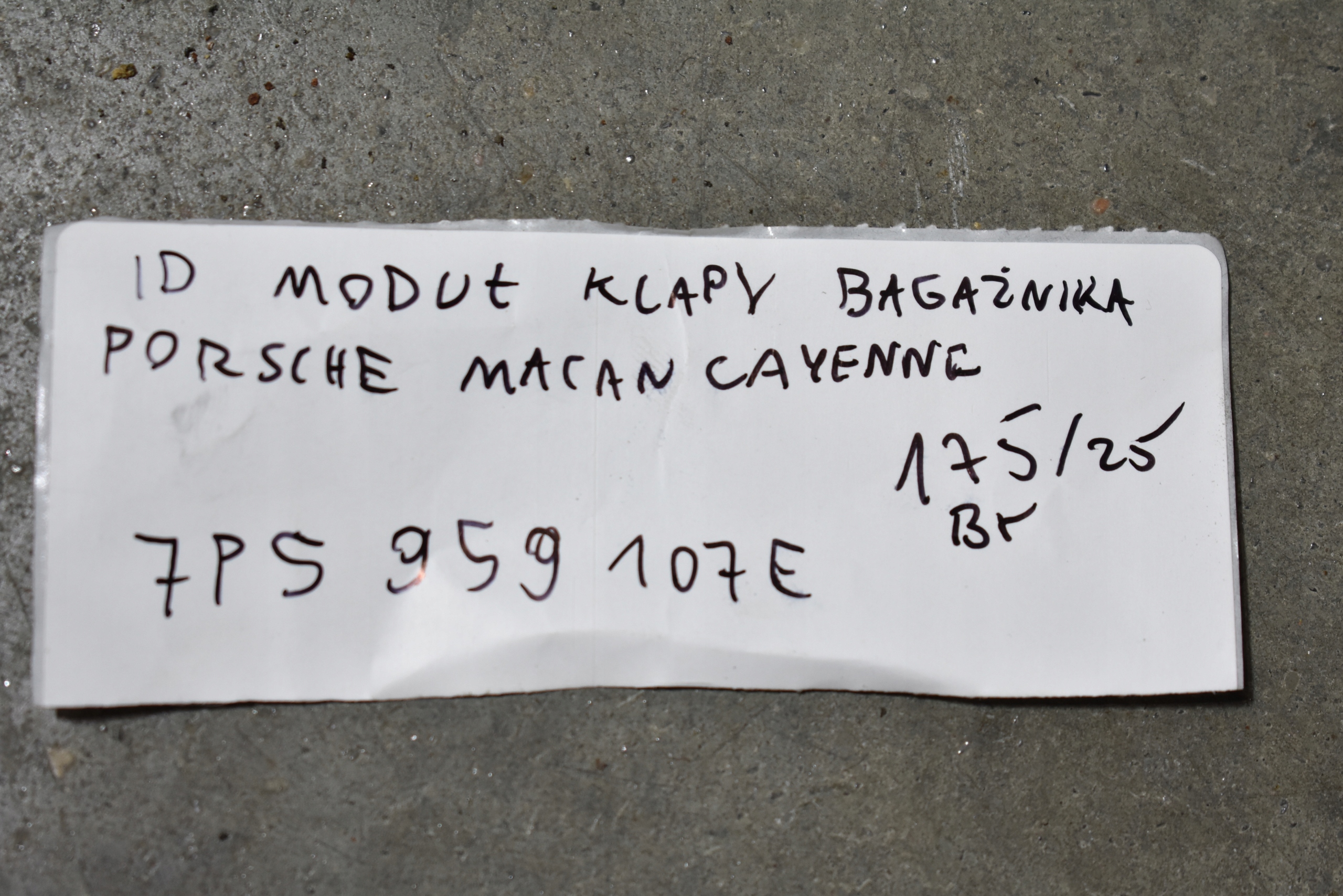 IDEALNY module bonnet boot PORSCHE MACAN CAYENNE 1