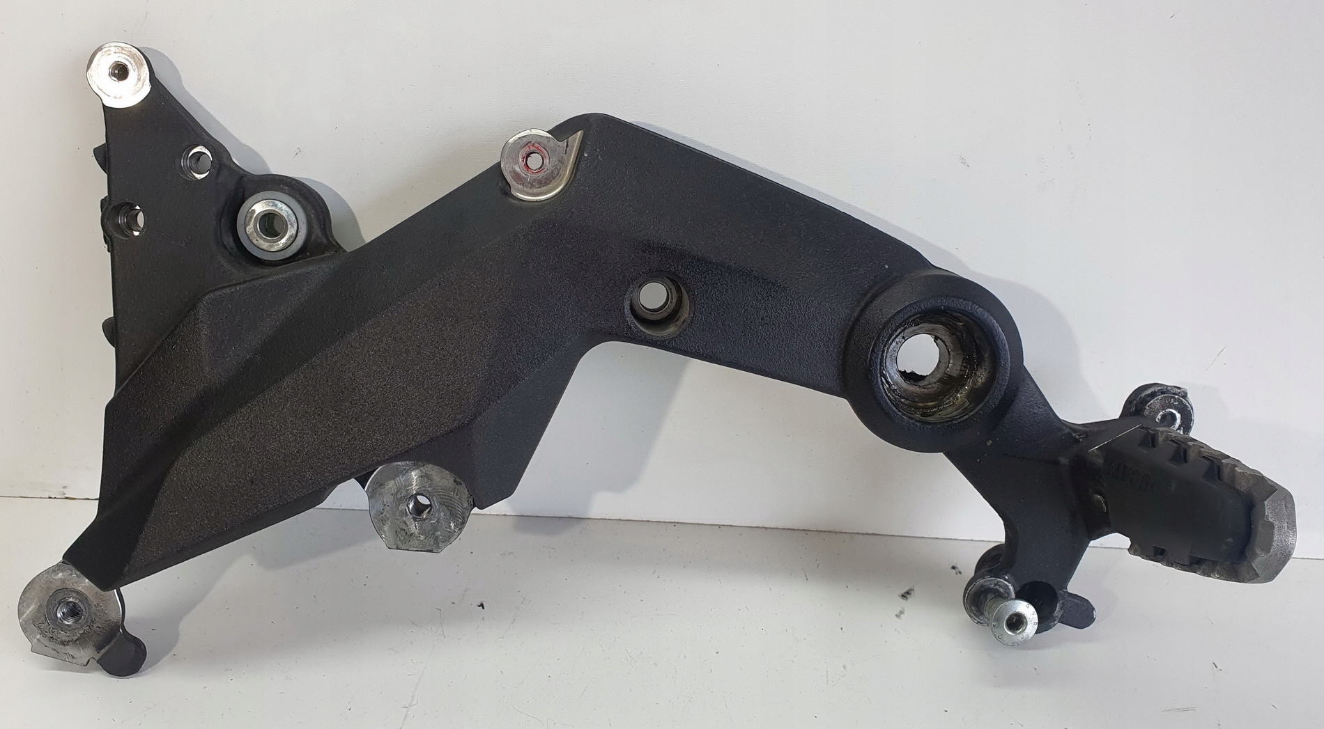 471.3.016.1B 47130161B - Комплект кріплення лівий передній Ducati Multistrada 1200