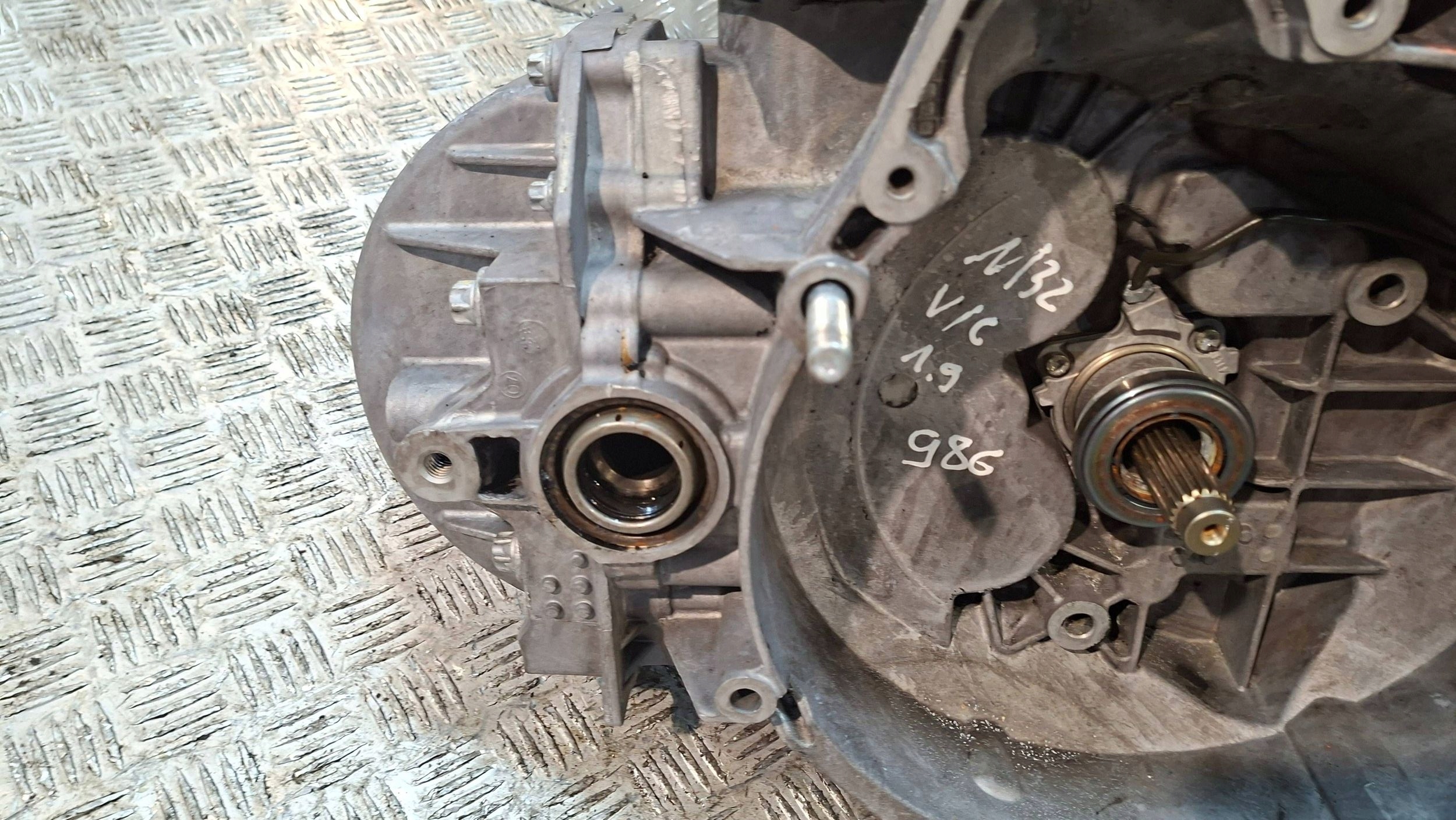 Getriebe M32 OPEL VECTRA C SIGNUM 1.9 CDTI 2004