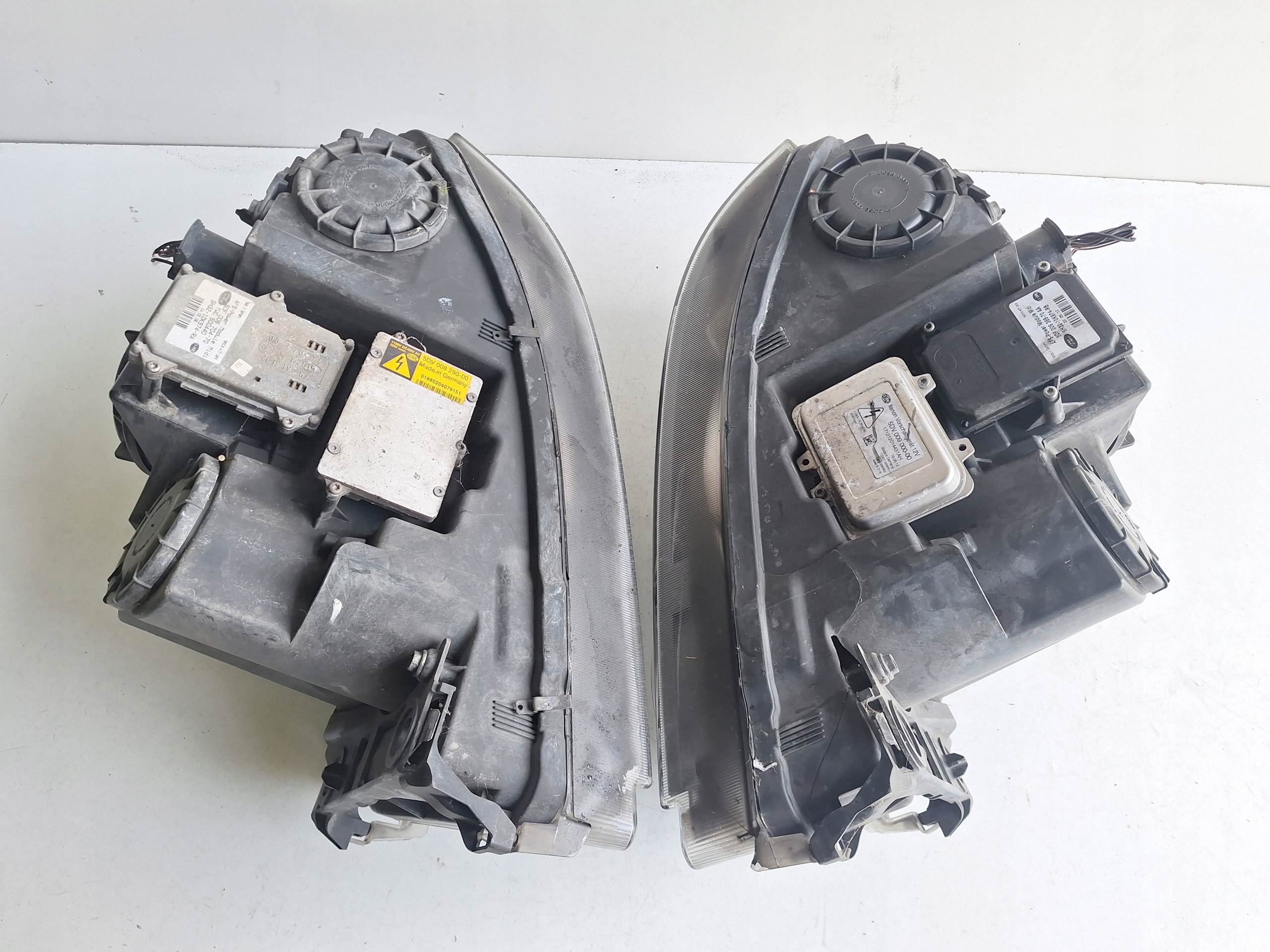 RANGE ROVER SPORT and L320 05-09 light left XENON UK