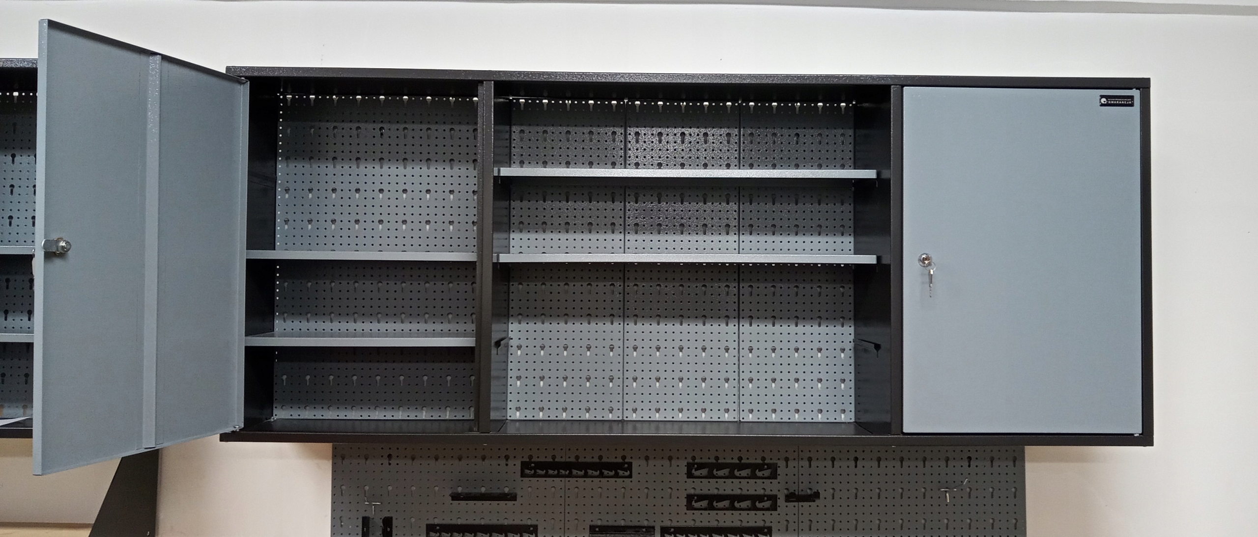 Шкаф для инструментов для гаража производитель