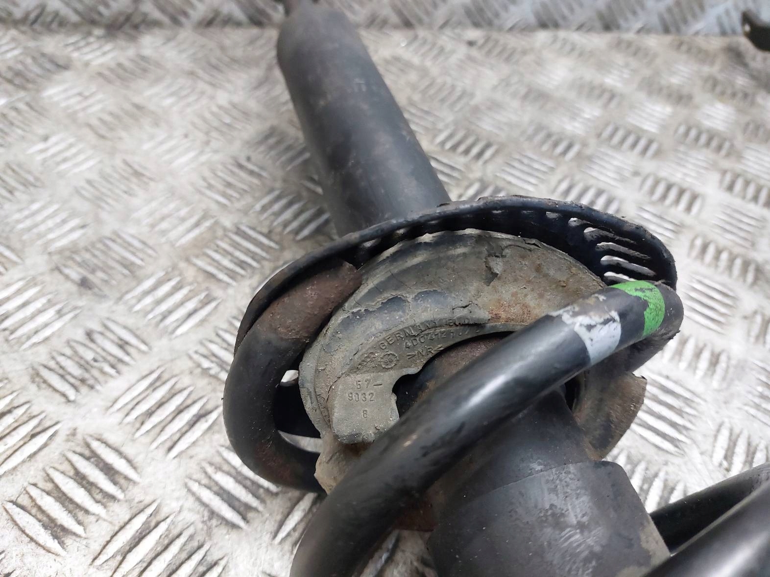 shock absorber spring left right front VOLKSWAGEN PASSAT B5 FL 1.9 TDI