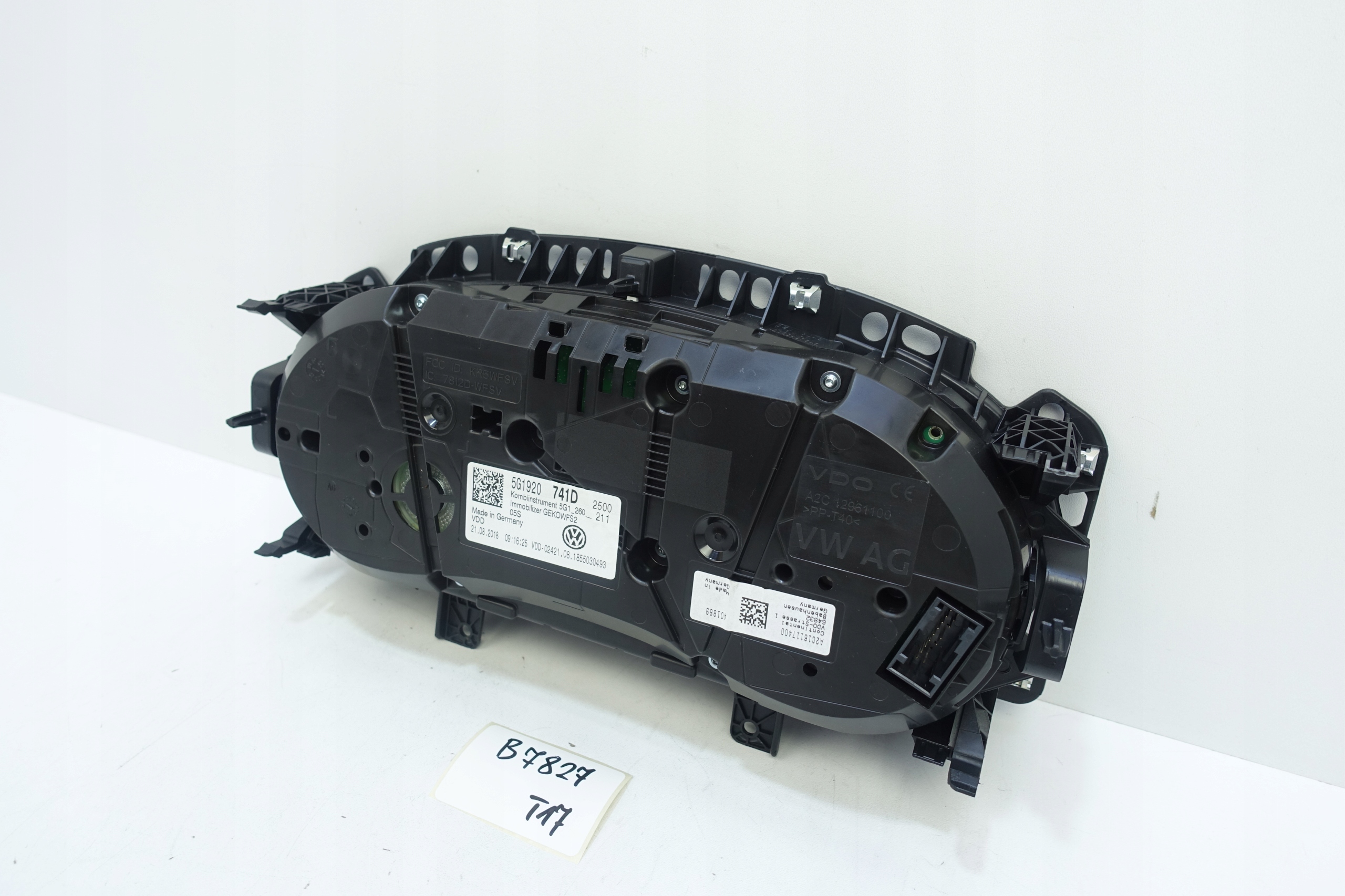 dials dials VW GOLF VII 7 5G 18372KM 5G1920741D